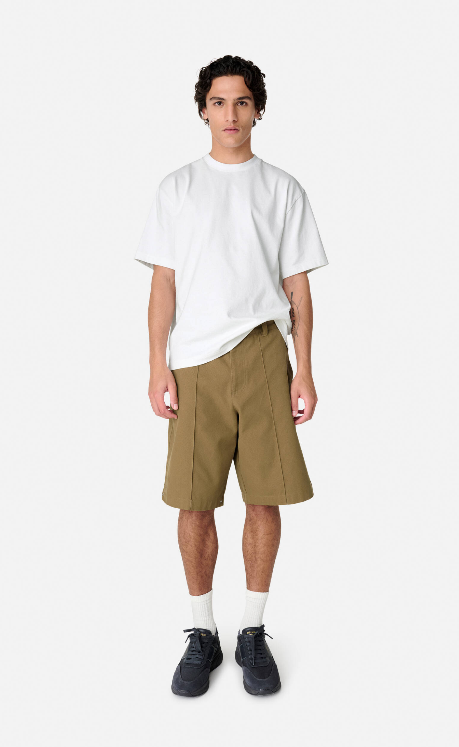 LDN WHITE T-SHIRT