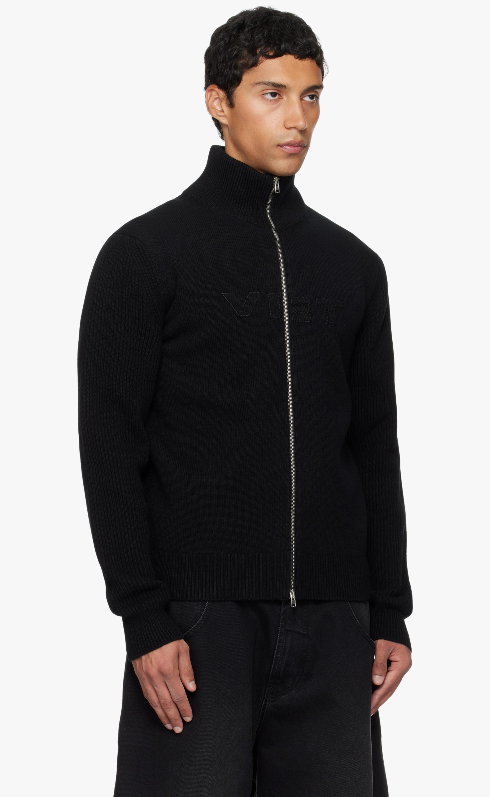 VET ZIP-UP BLACK SWEATER