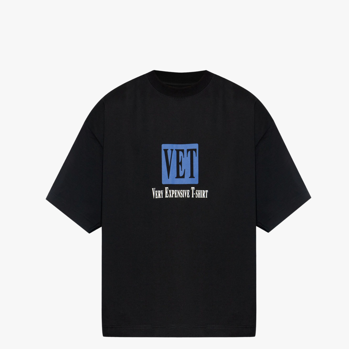 送関込★VETEMENTS  vet cropped boxy t-shirt Black 'VET' Cropped Boxy T-shirt by VETEMENTS on Sale