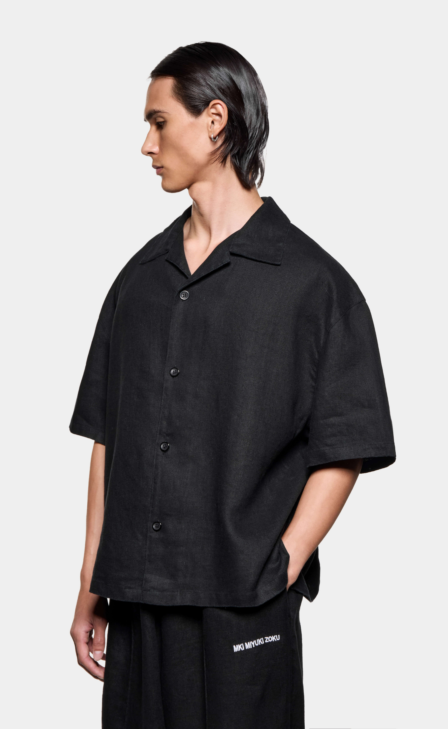RIBBED CURPO VACATION SUEDED BLACK SHIRT
