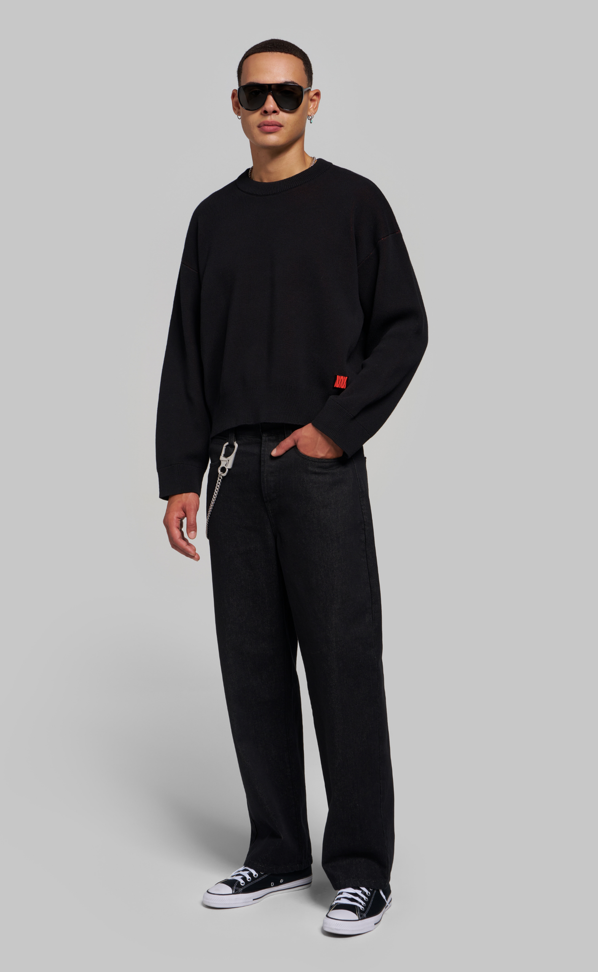 GARM BLACK SWEATER