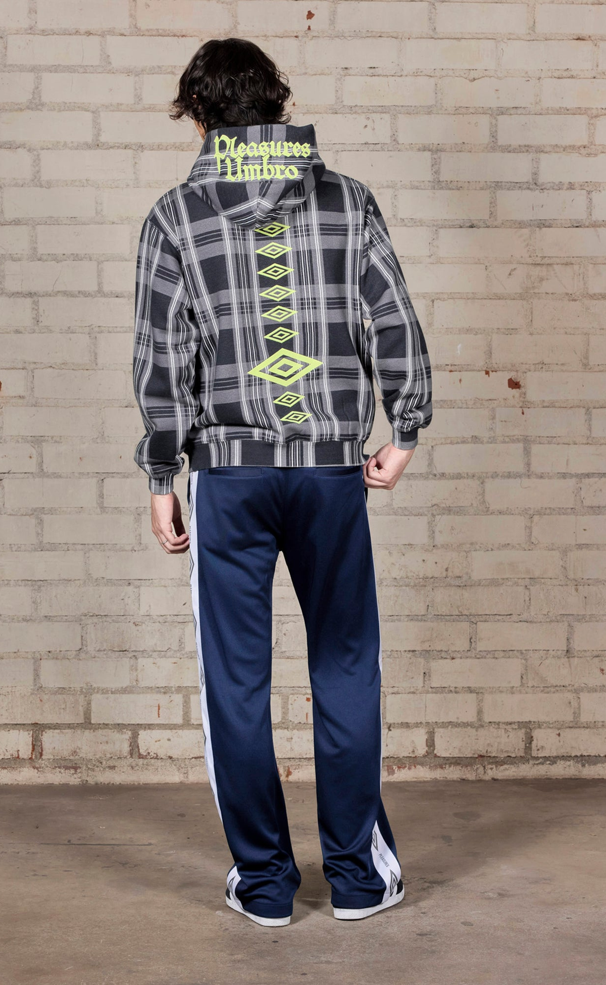 SPINE PLAID BLACK HOODIE