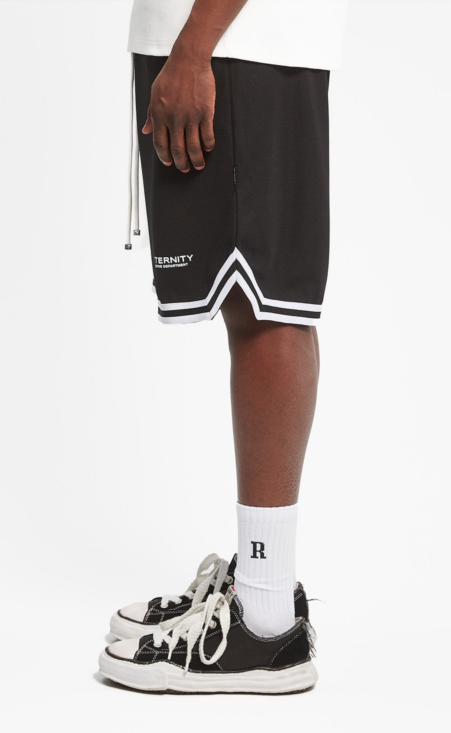 CREATIVE DEPT MESH BLACK SHORTS