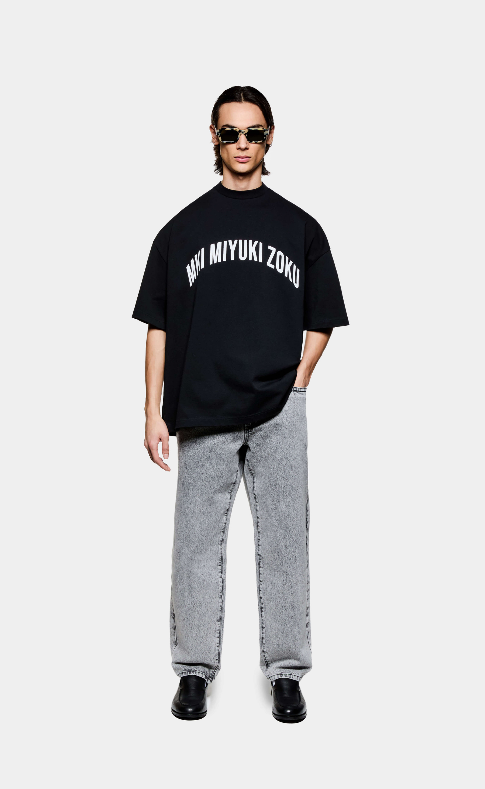 ARCH BLACK T-SHIRT