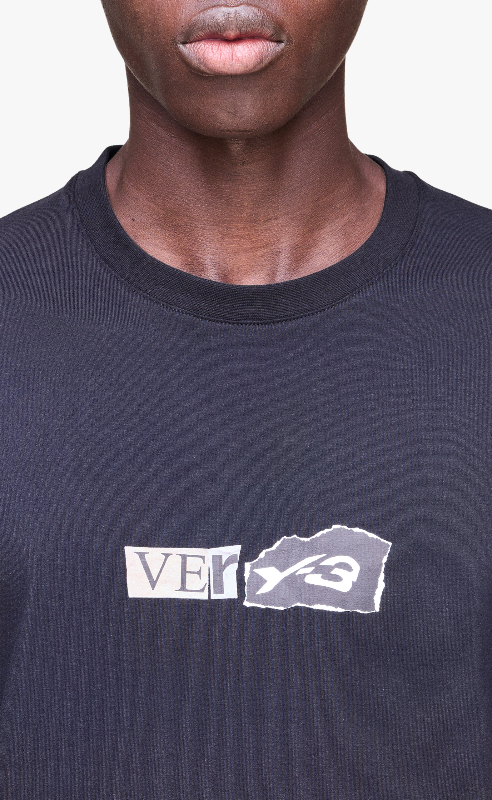 Y-3 GFX BLACK T-SHIRT