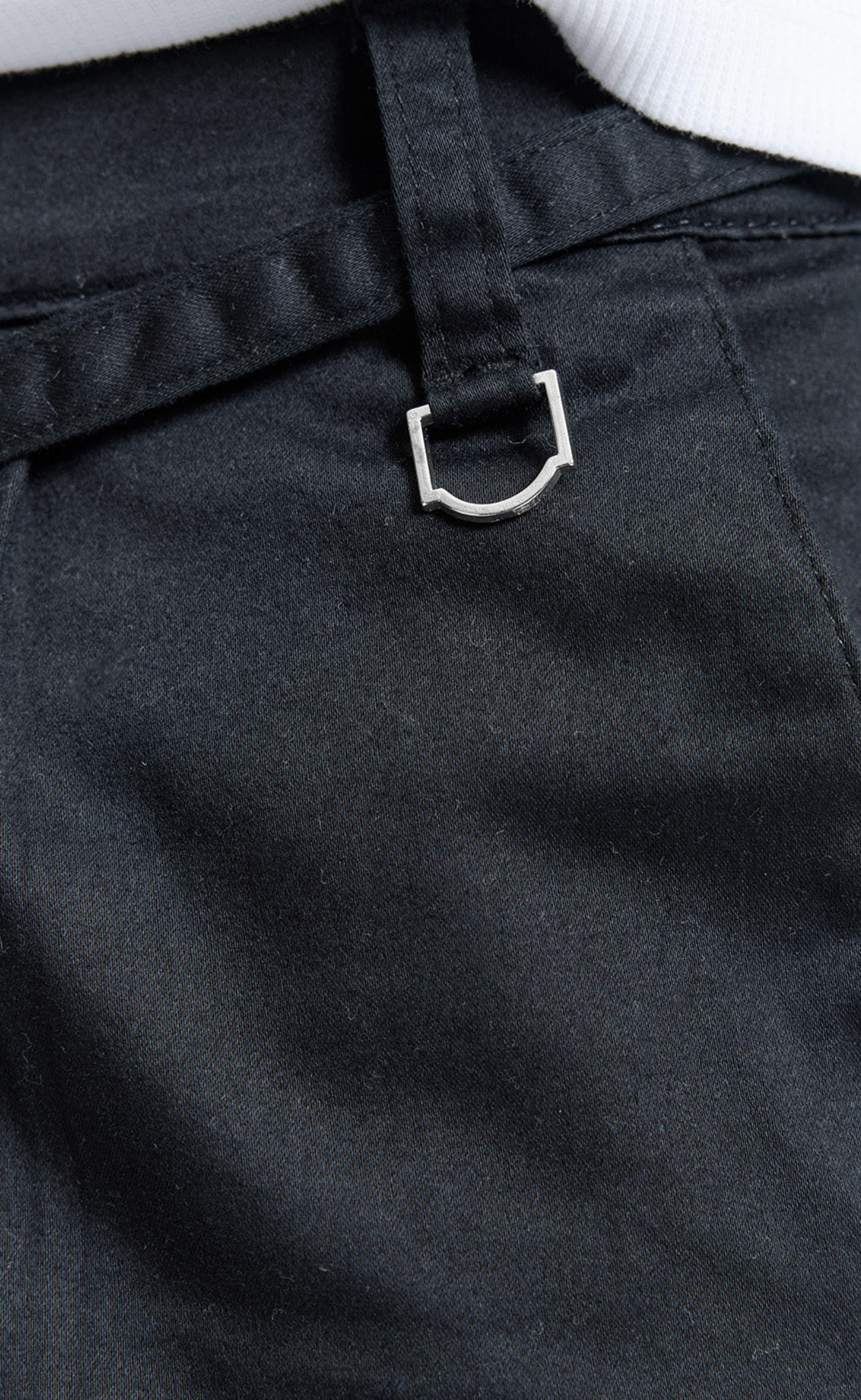 PLEATED CHINO BLACK PANTS