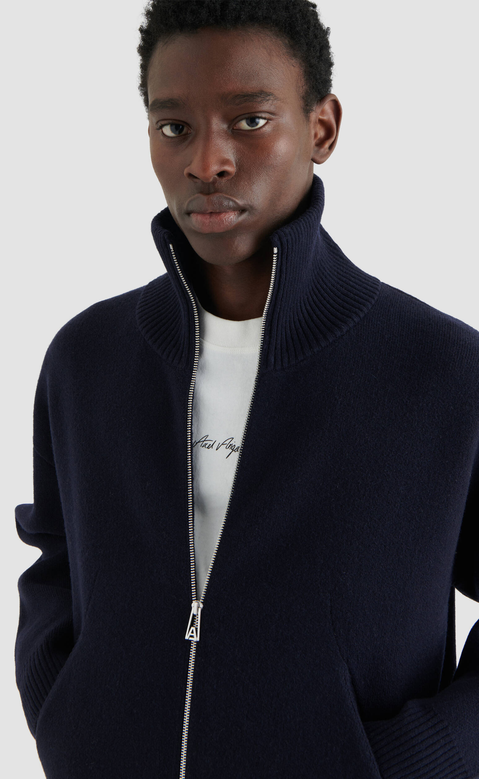 CORE ZIP-UP NAVY SWEATER