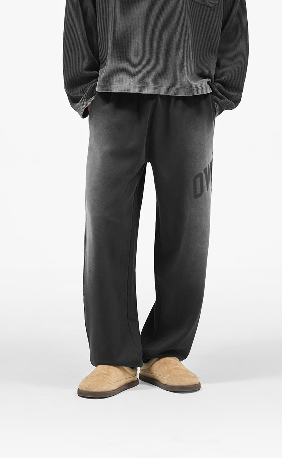 OWNERS VINTAGE BLACK SWEATPANTS