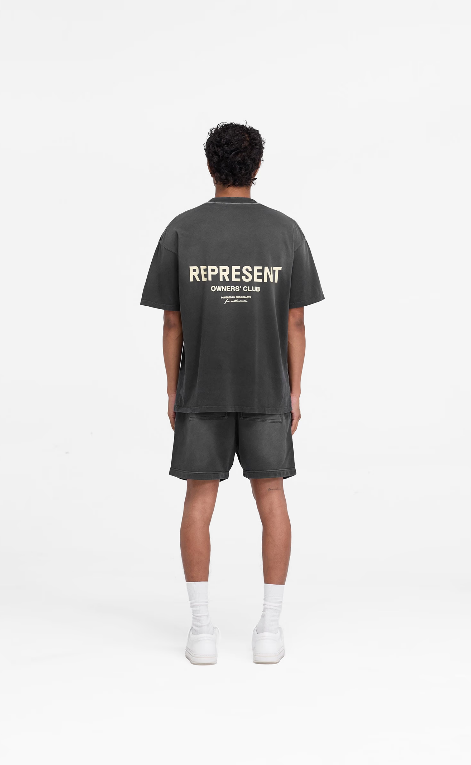 REPRESENT OWNERS CLUB AGED BLACK SHORTS