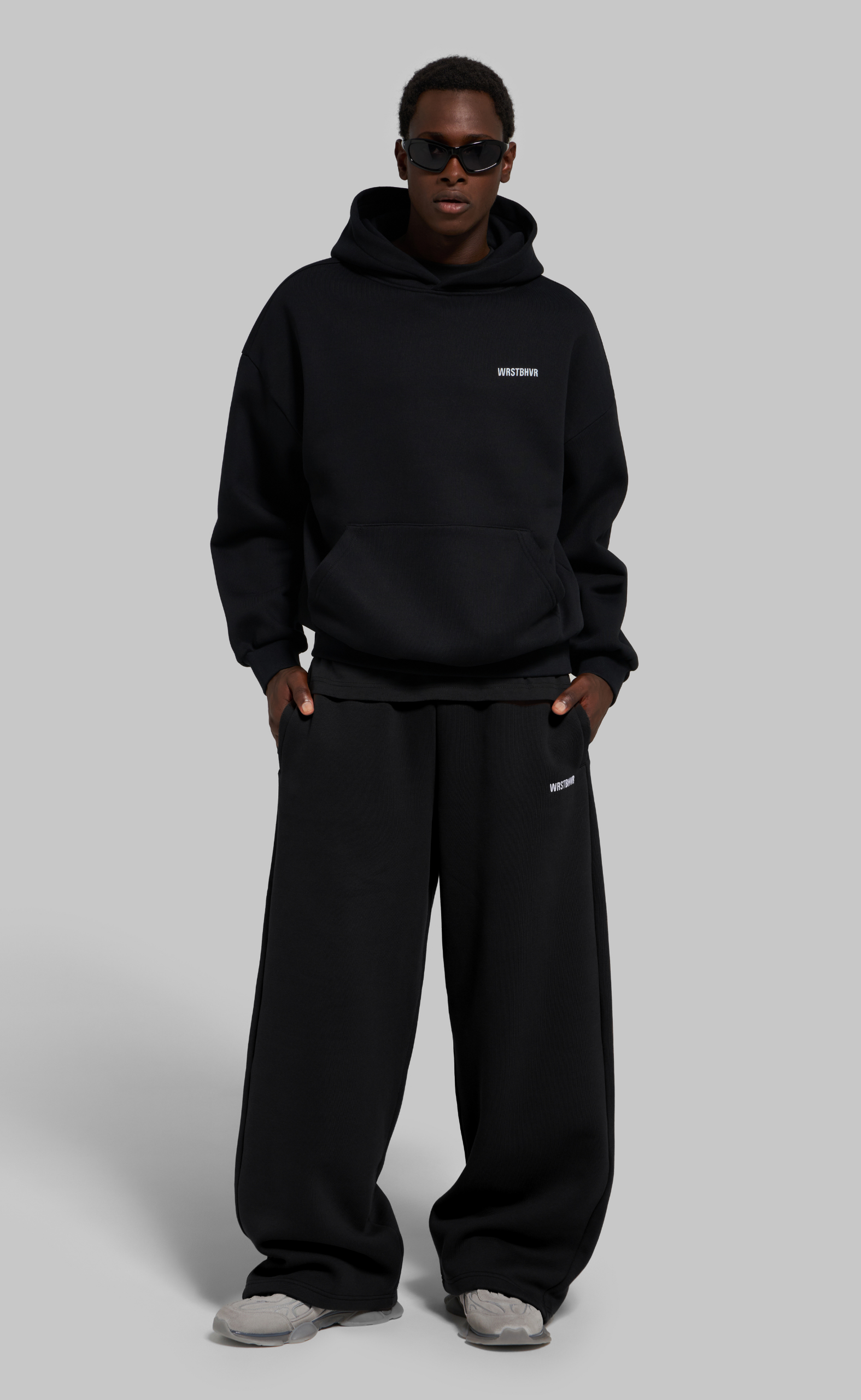 ZAYN V4 BLACK SWEATPANTS