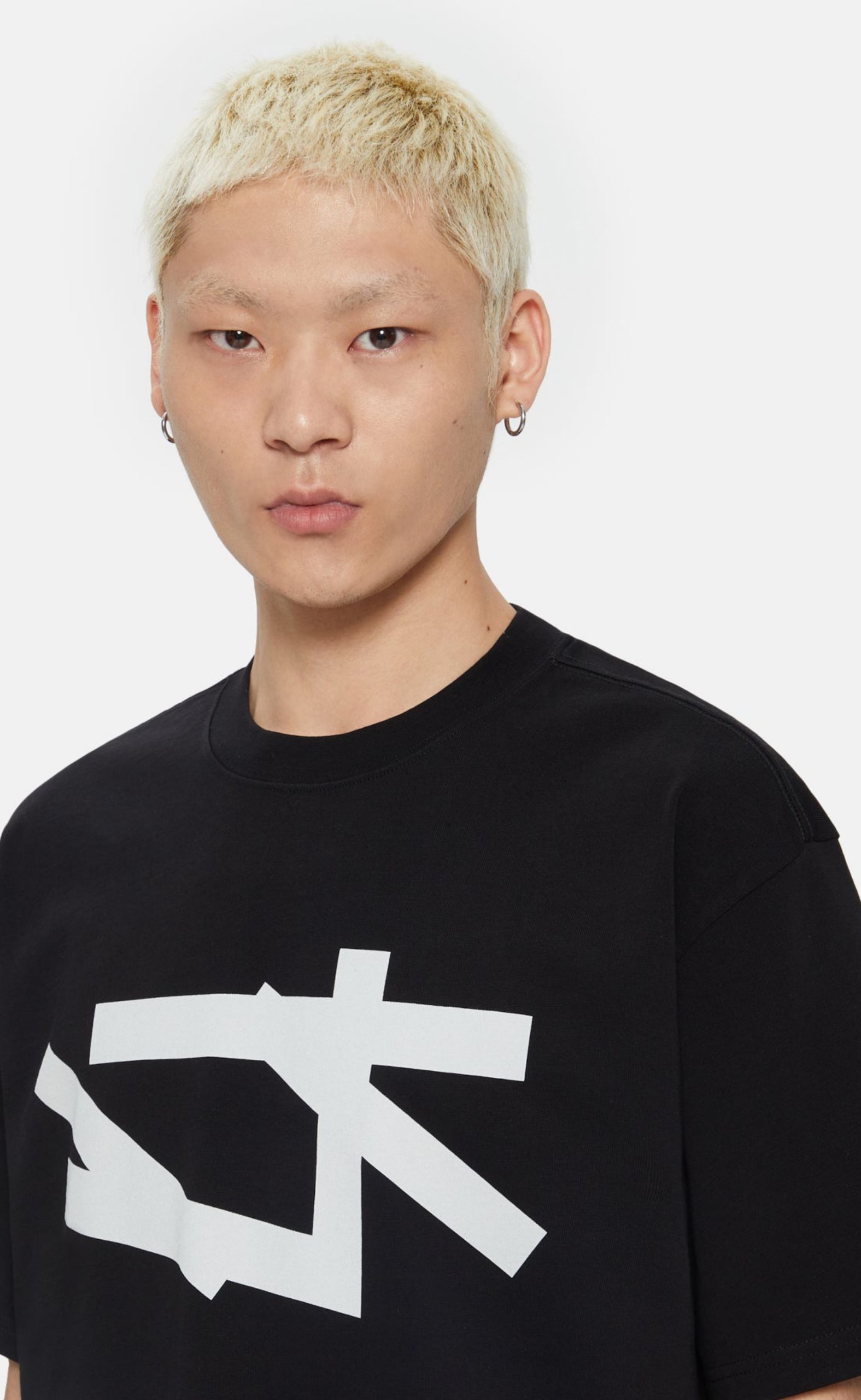 TURNED BLACK T-SHIRT