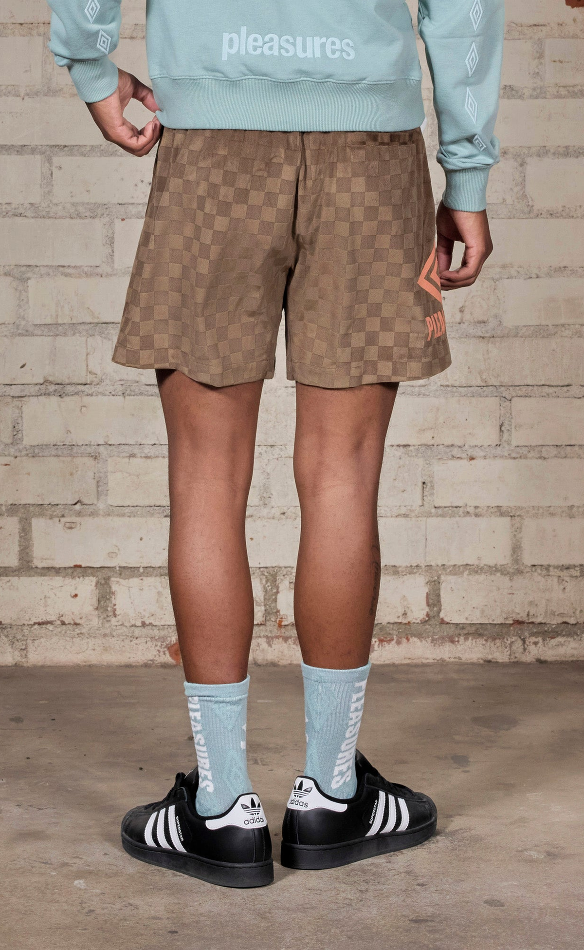 CLASSIC BROWN SHORTS