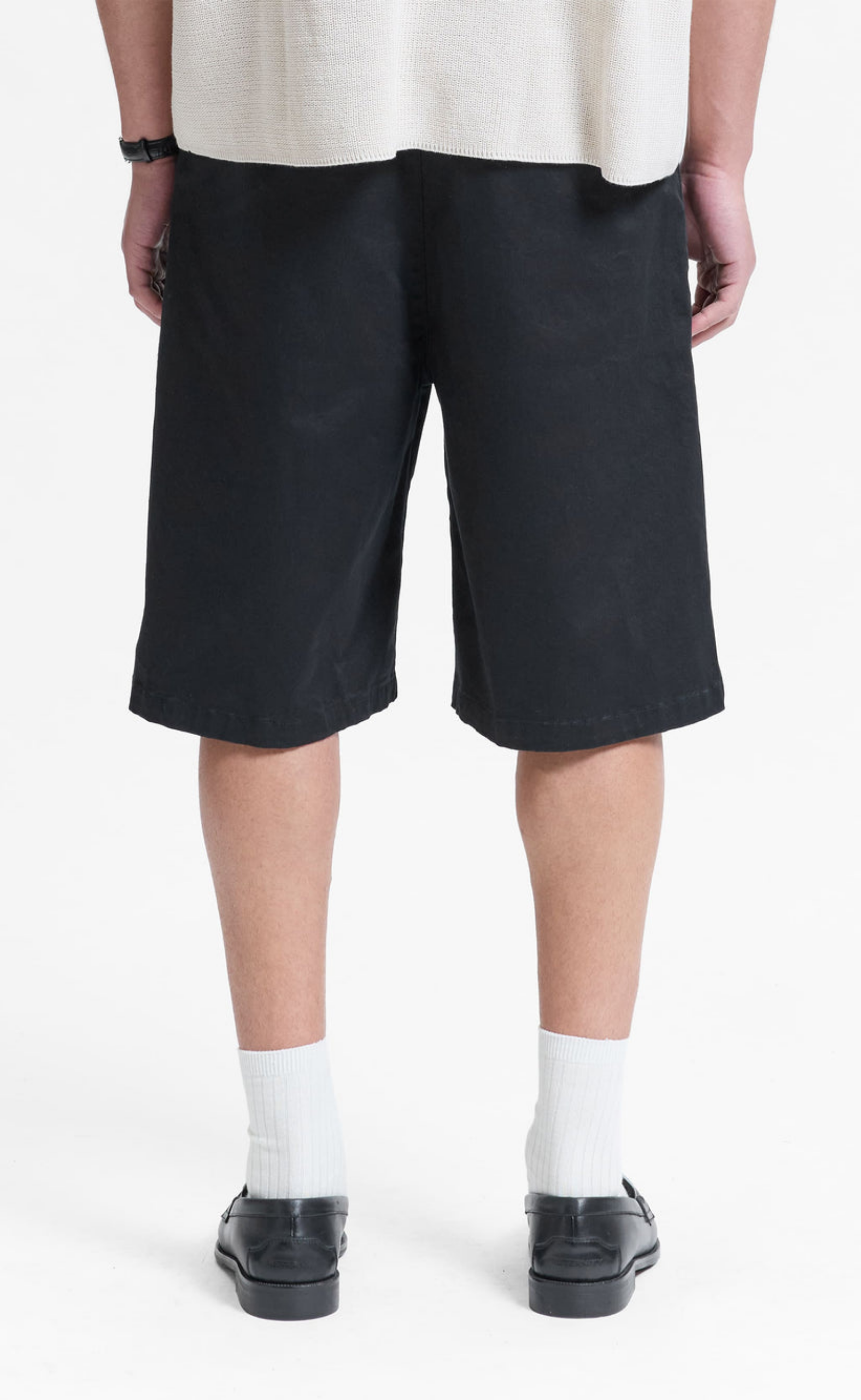 PLEATED CHINO BLACK SHORTS
