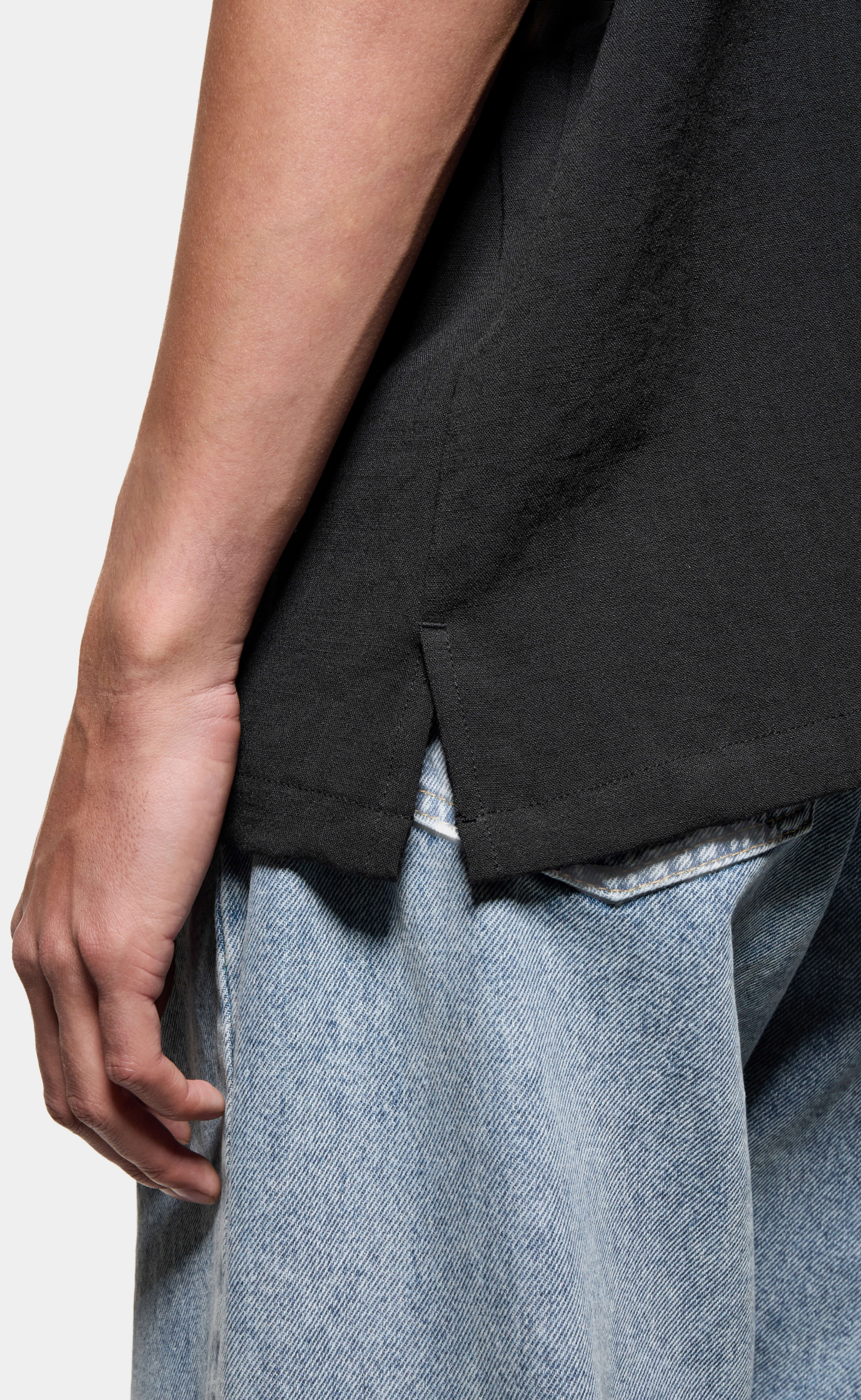 DRAPE SLUB VACATION BLACK SHIRT