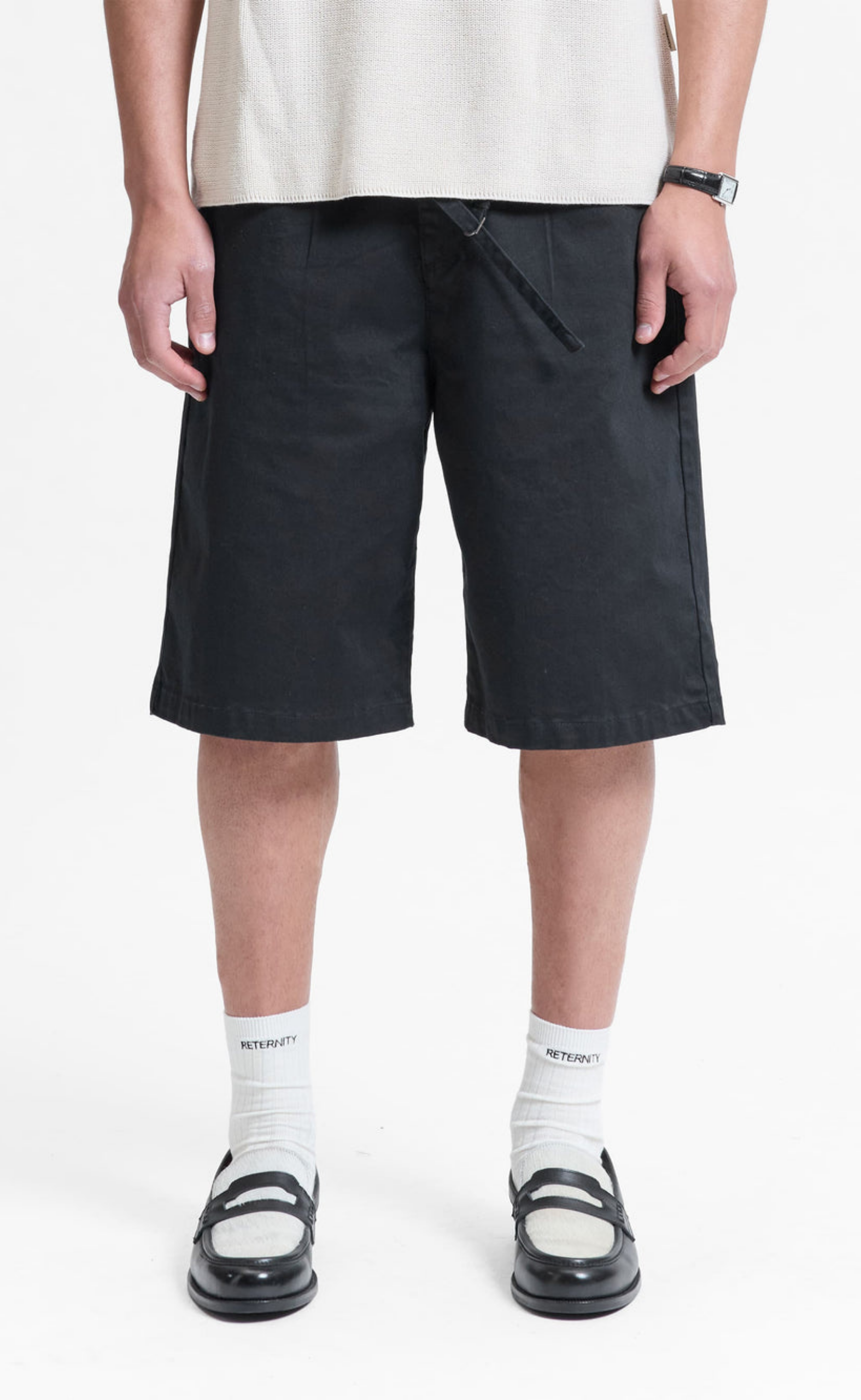 PLEATED CHINO BLACK SHORTS