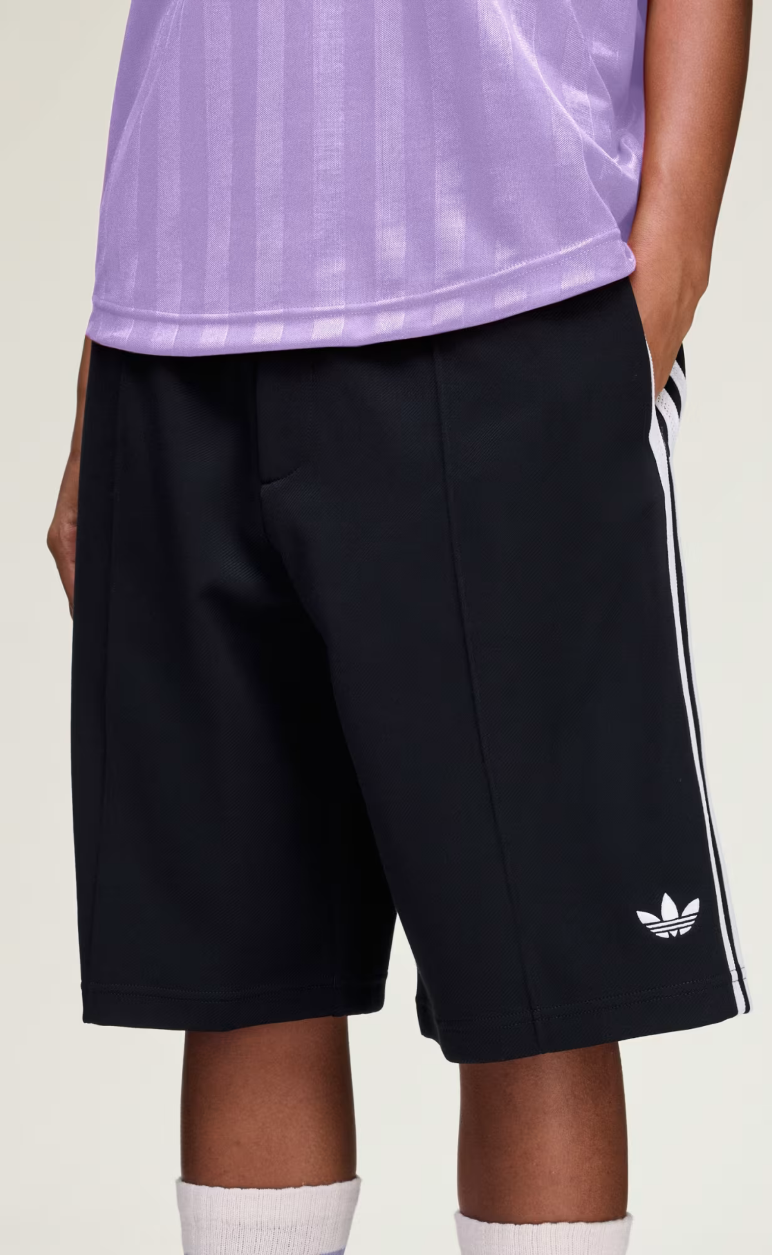 WB TWILL NIGHT NAVY SHORTS