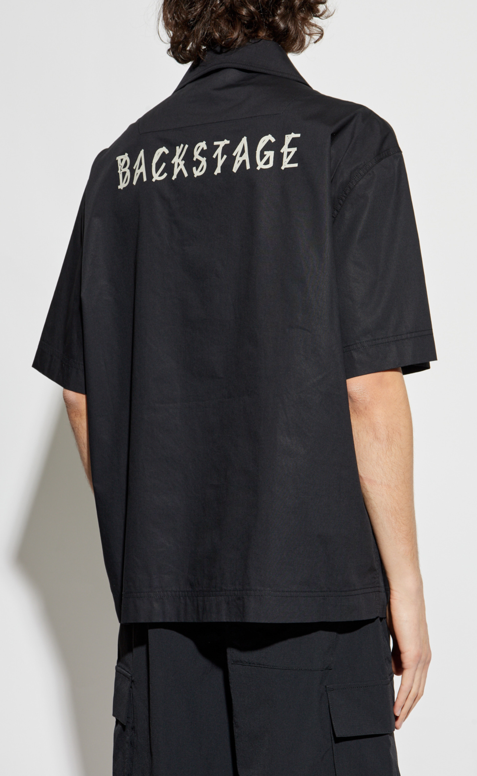 BACKSTAGE SHORT SLEEVE BLACK SHIRT