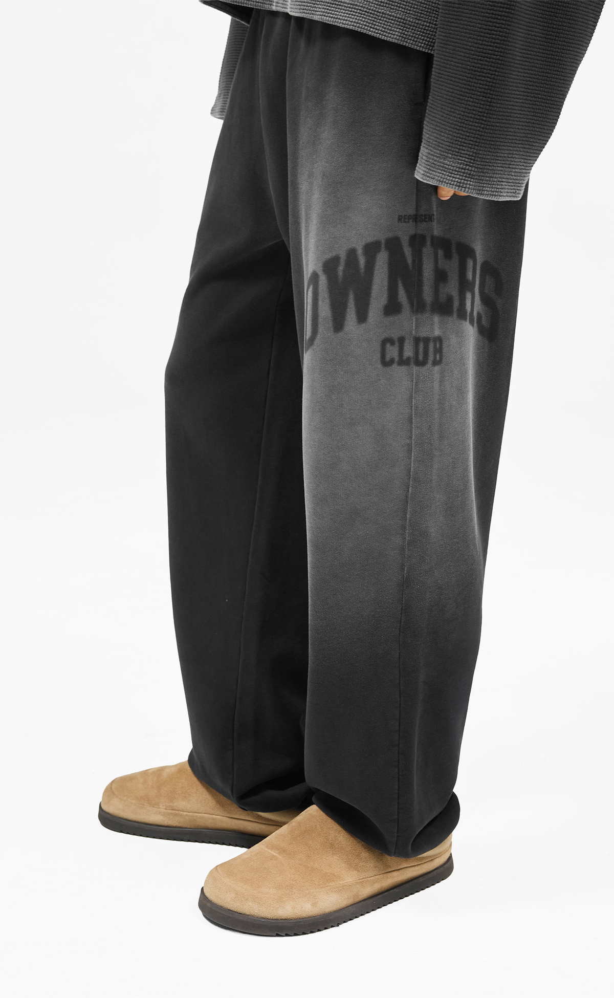 OWNERS VINTAGE BLACK SWEATPANTS