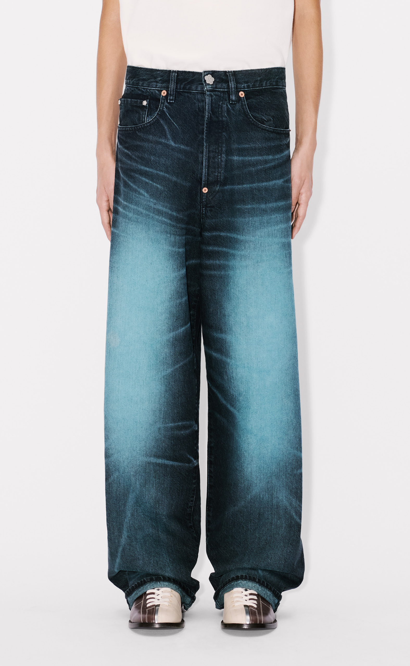 TURN UP WIDE FIT GLACIER JEANS