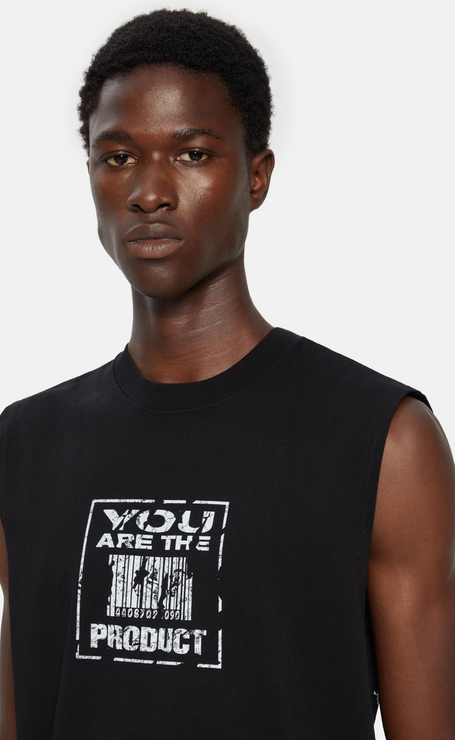 PRODUCT SLEEVELESS BLACK T-SHIRT