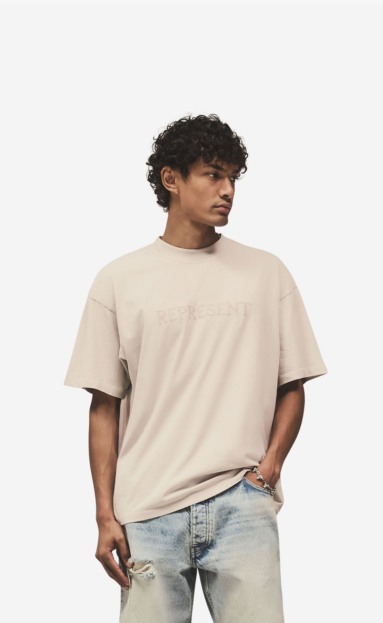 EMBROIDERED SERIF LOGO CONCRETE T-SHIRT