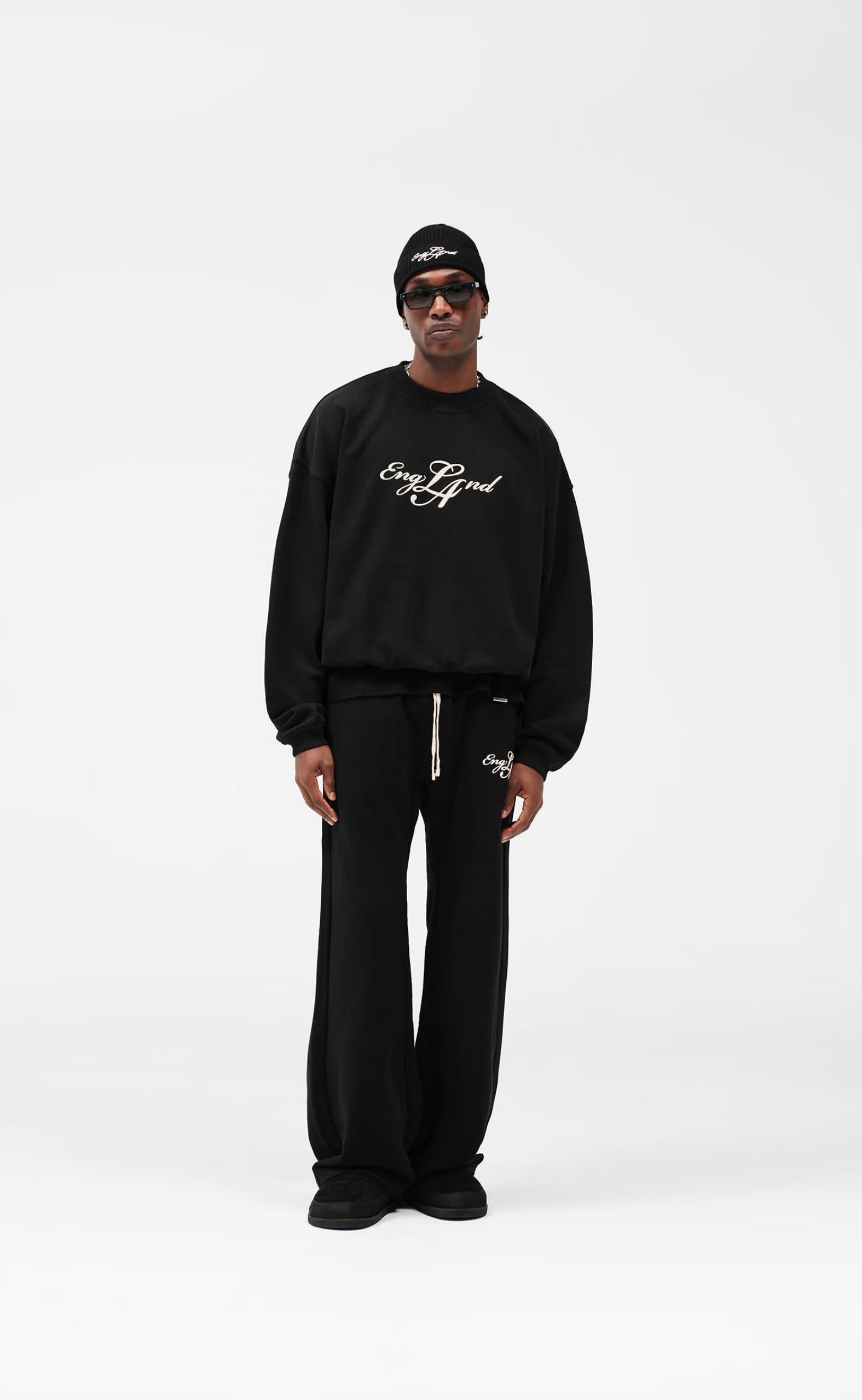 ENGLAND JET BLACK SWEATER