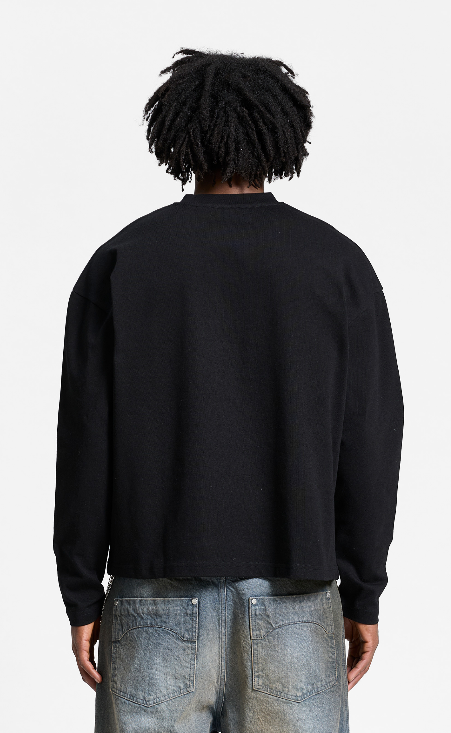 LE VERNIS BLACK LONGSLEEVE