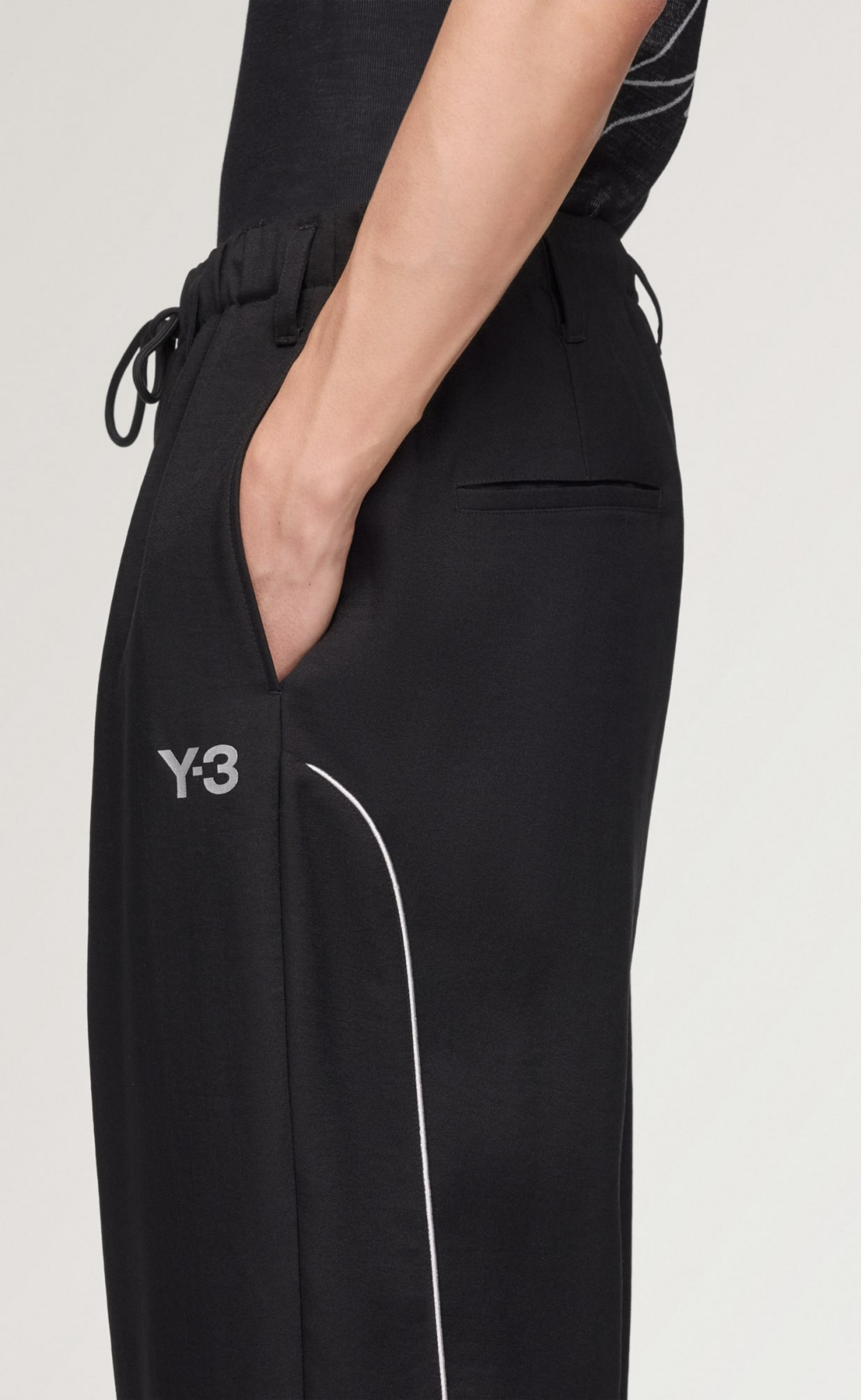 F1 MERCEDES BLACK TRACK PANTS