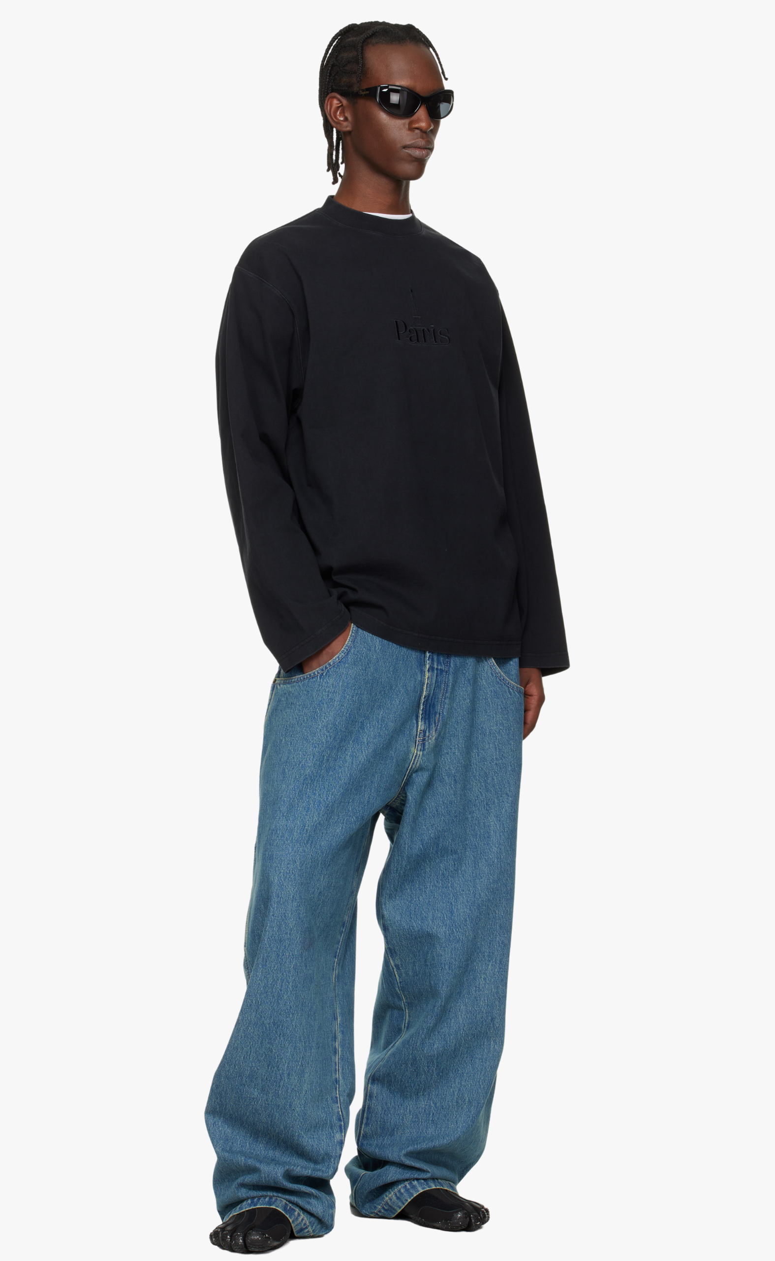 PARIS BLACK LONGSLEEVE