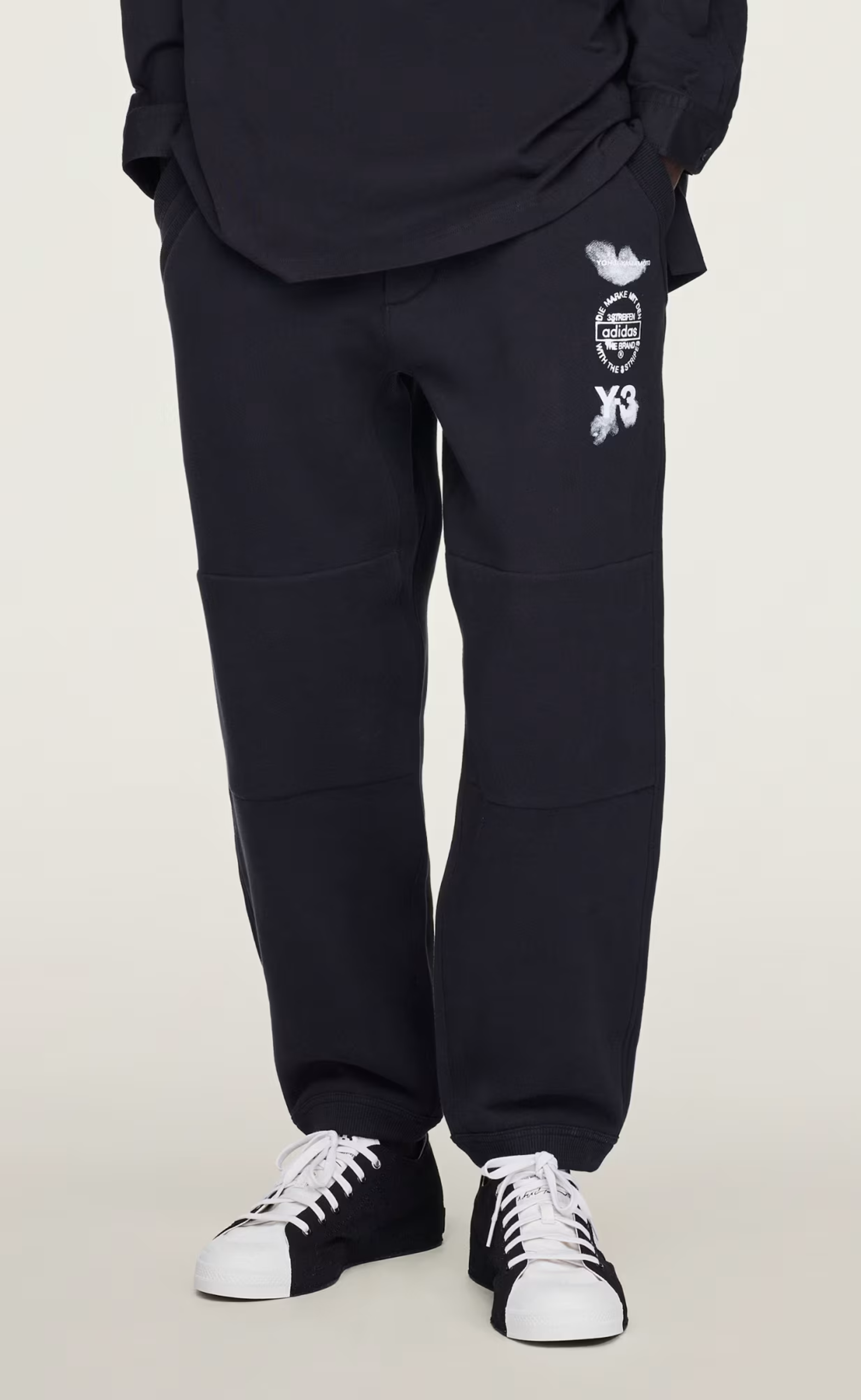 M TRACK BLACK SWEATPANTS