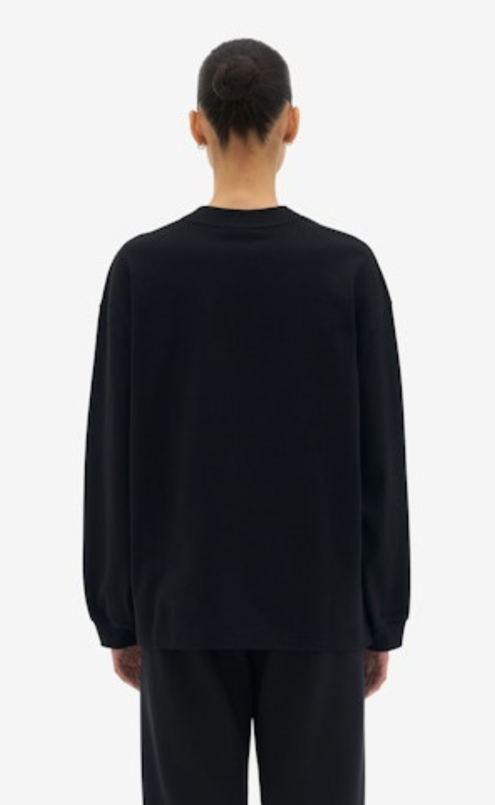 ARVID BLACK LONGSLEEVE