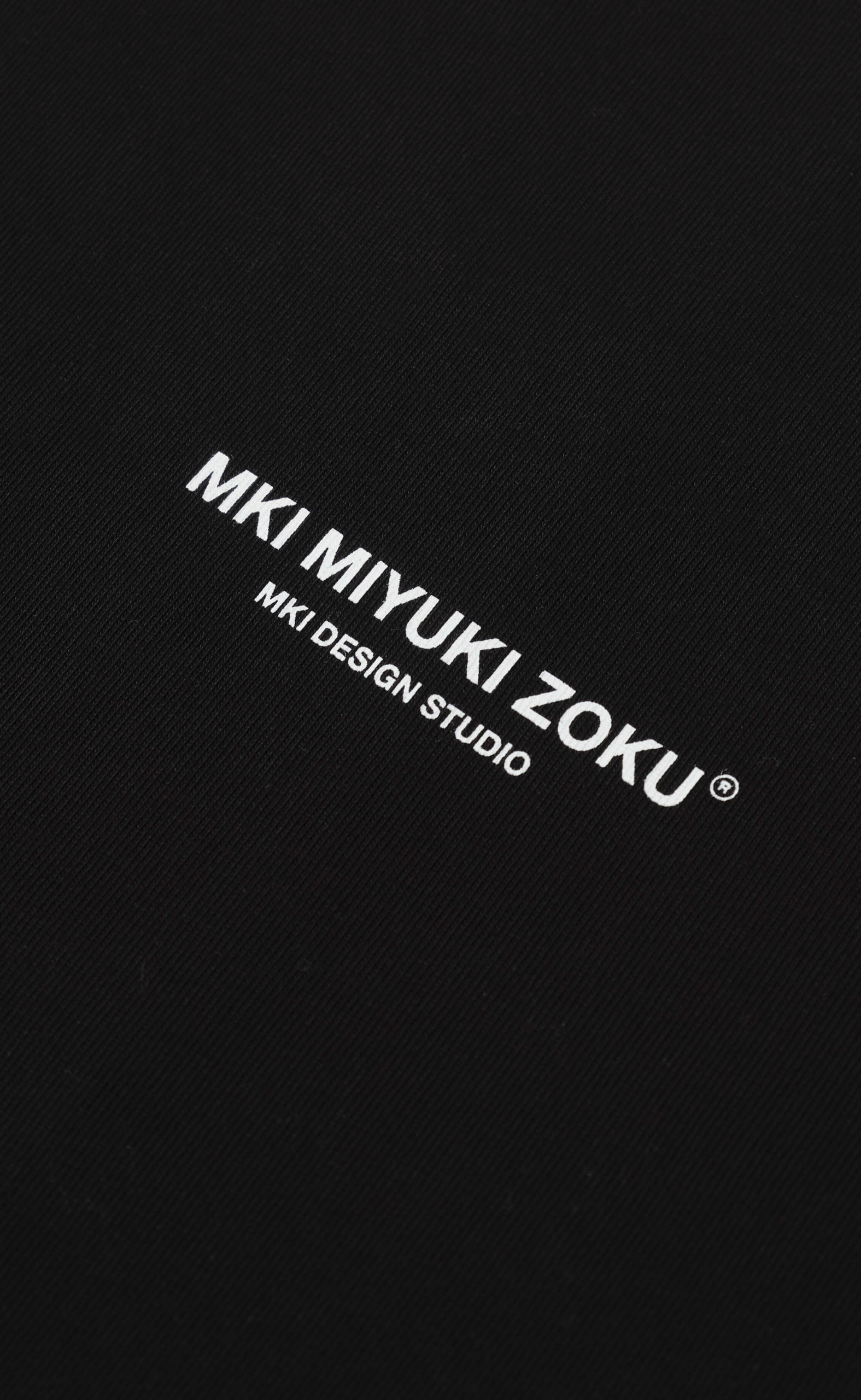 DESIGN STUDIO BLACK T-SHIRT