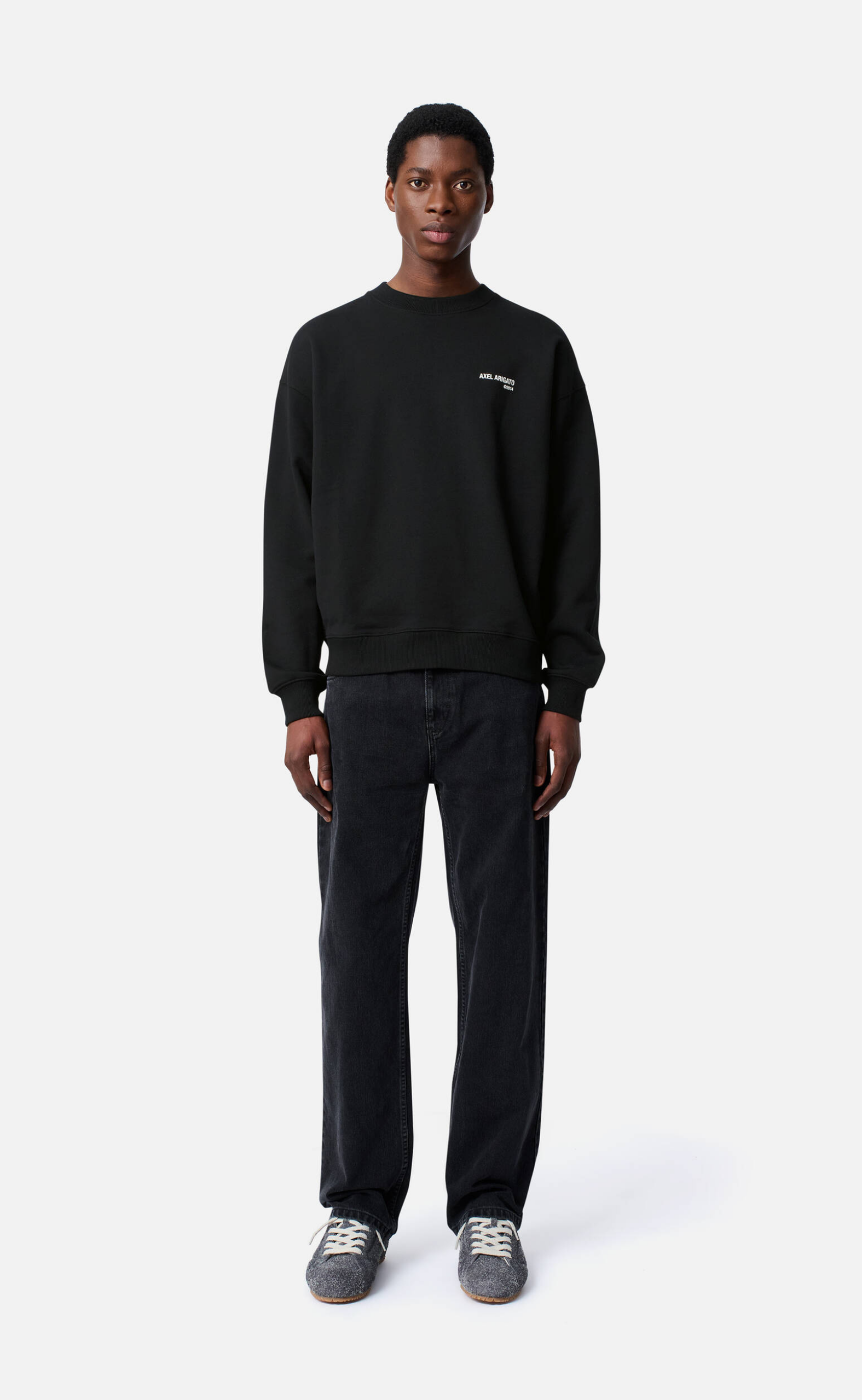 LEGACY BLACK CRENECK