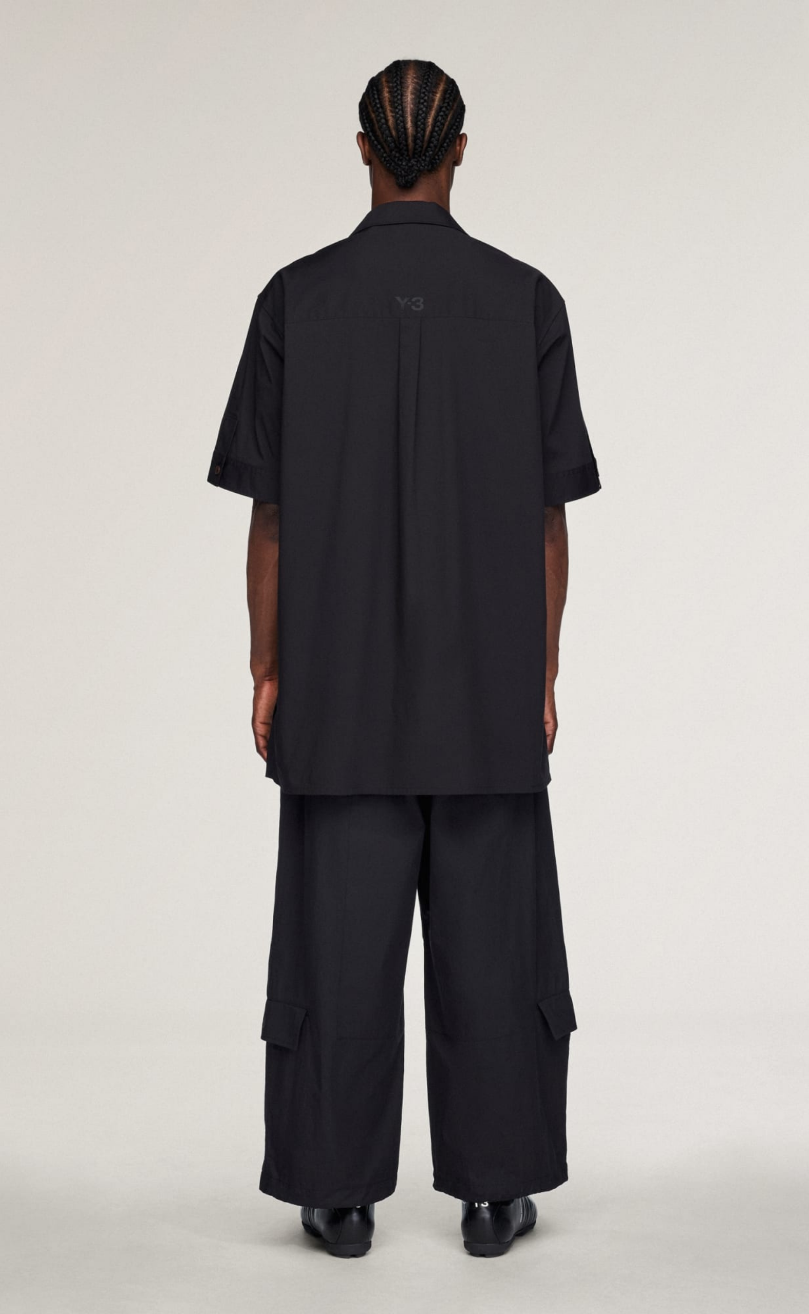 Y-3 UT SHORT SLEEVE BLACK SHIRT
