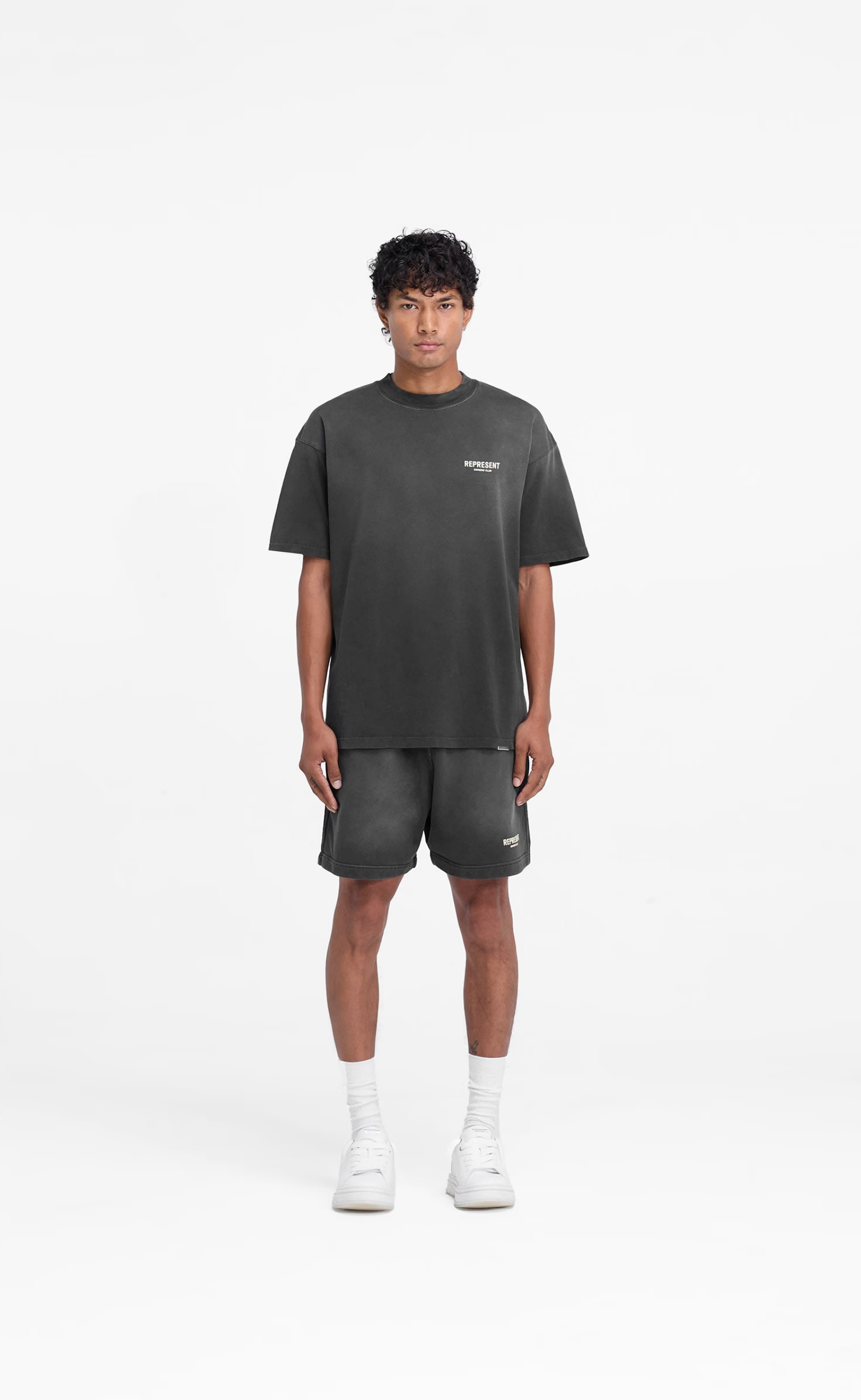 REPRESENT OWNERS CLUB AGED BLACK SHORTS