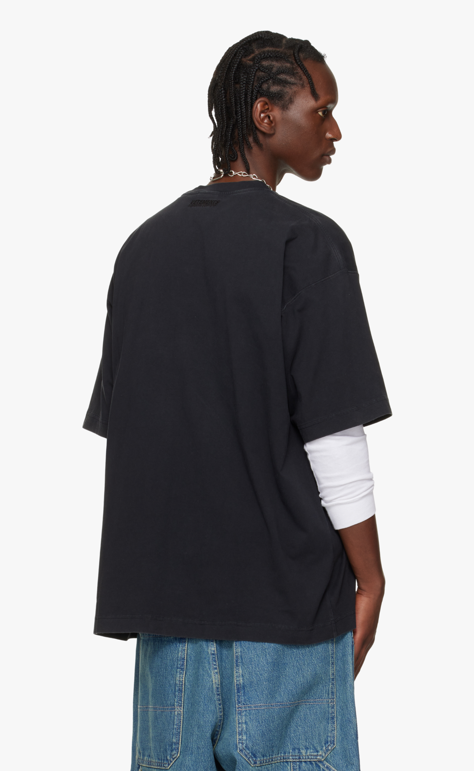 BLACK LOGO  BLACK T-SHIRT