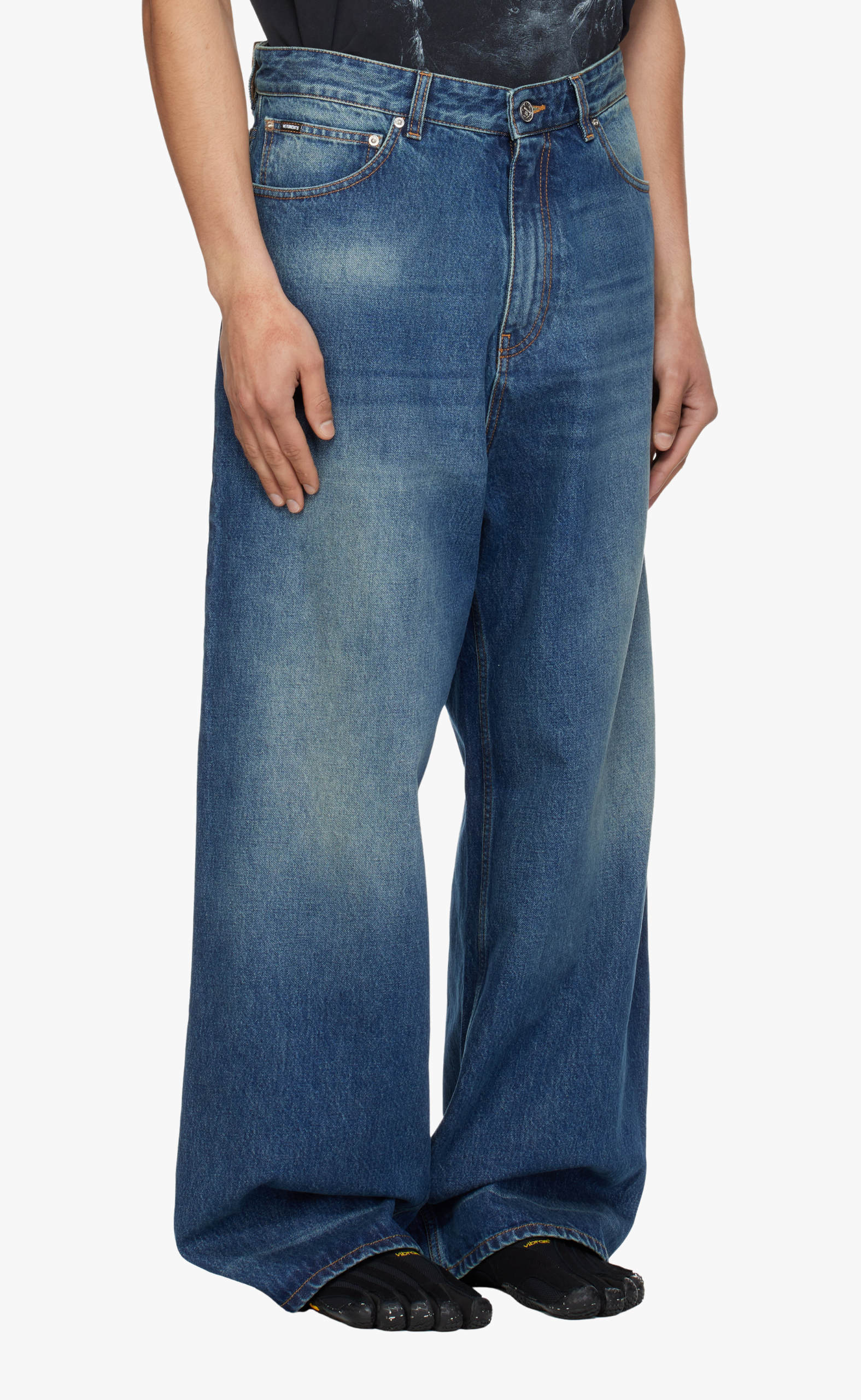 WASHED BAGGY VINTAGE BLUE JEANS