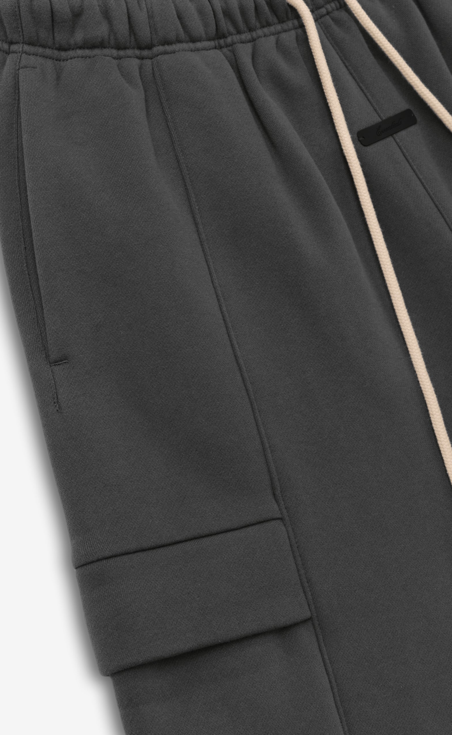 CARGO BASKETBALL IRON GREY SHORTS
