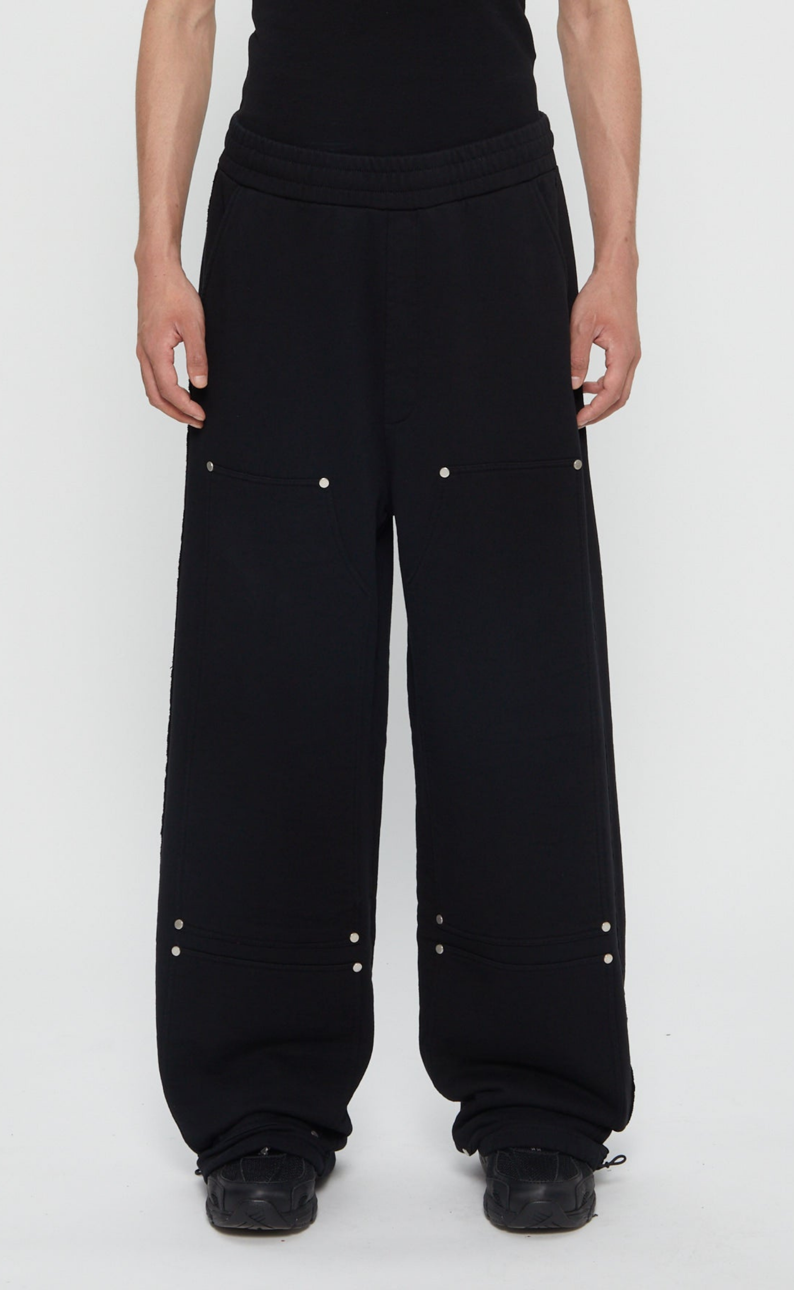 RIVET BLACK PANTS