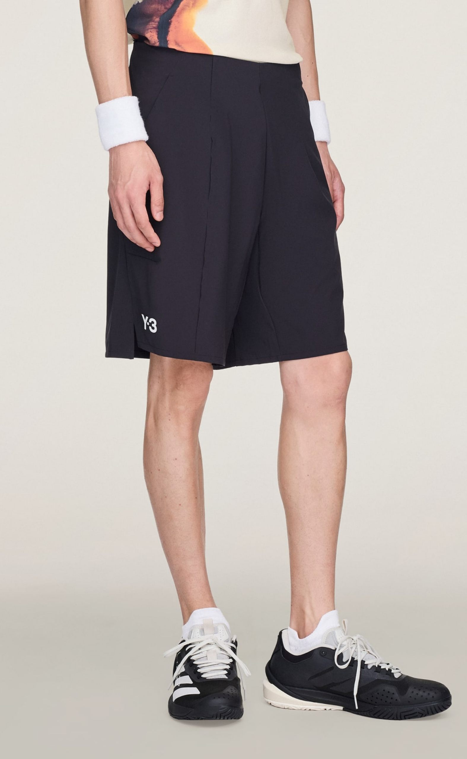TENNIS PRO ERGO BLACK SHORTS
