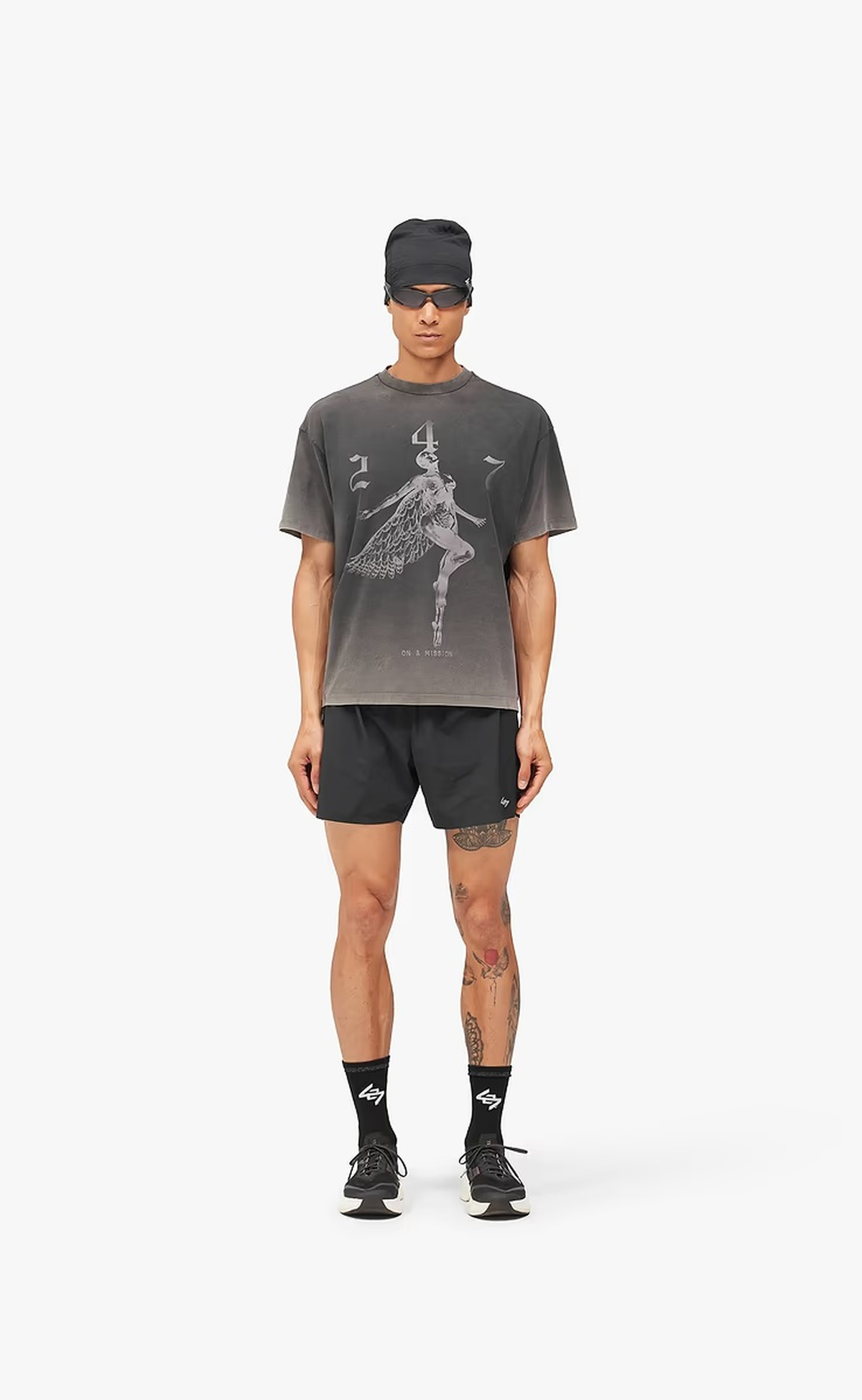 247 ANGEL VINTAGE BLACK T-SHIRT