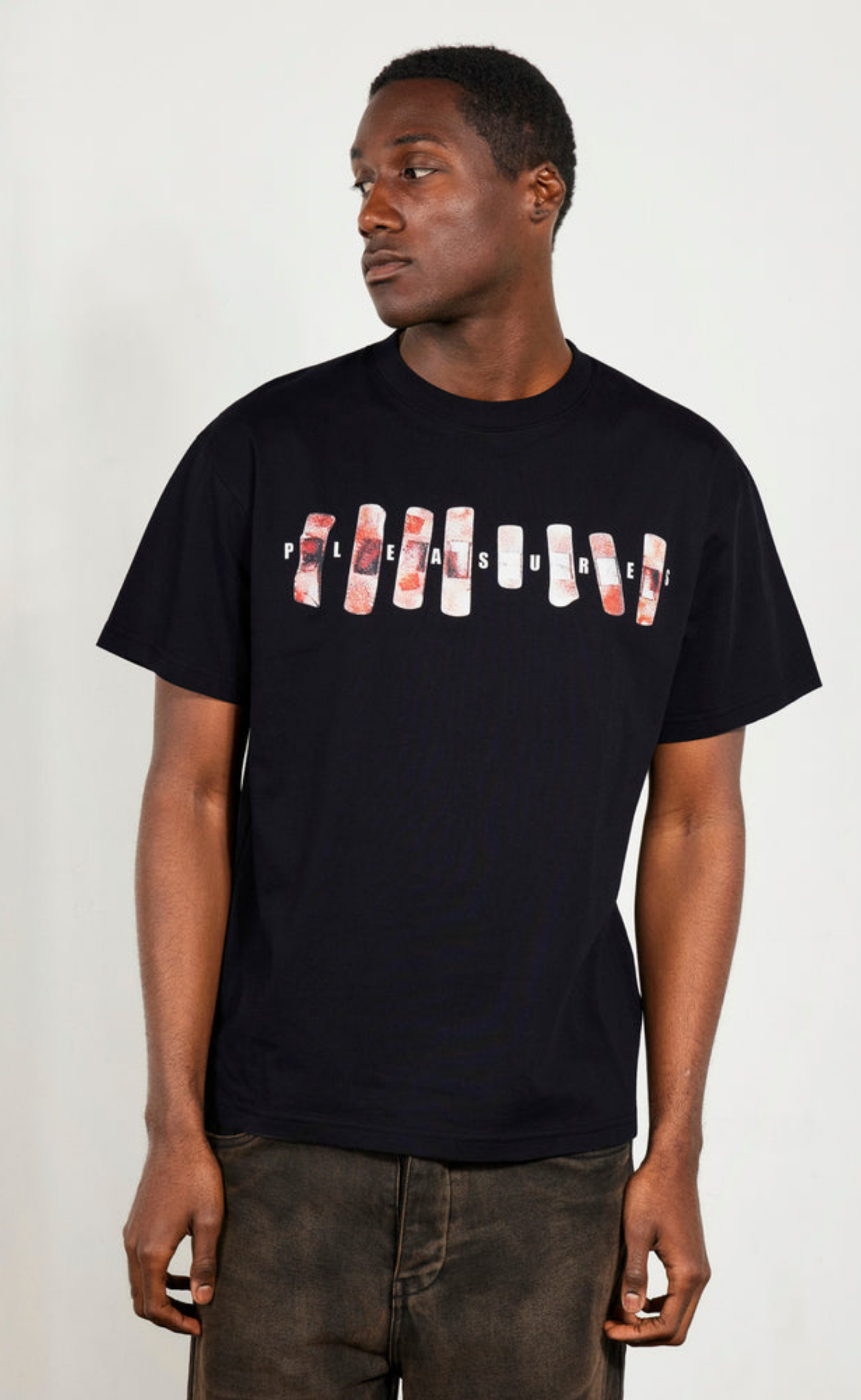 WOUNDED BLACK T-SHIRT