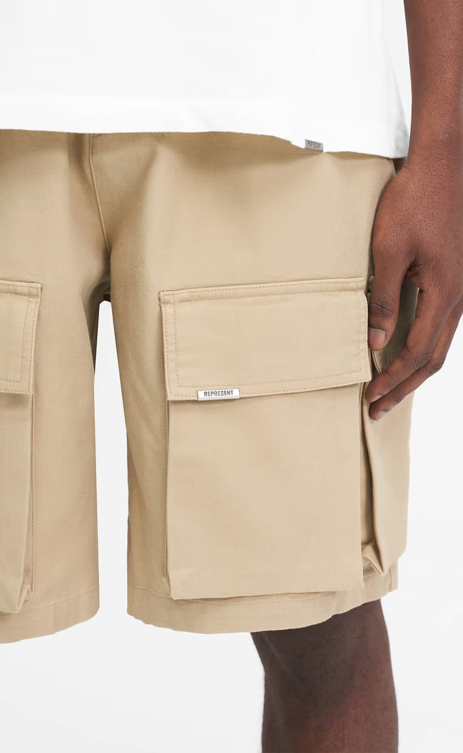 BAGGY COTTON CARGO SANDSTONE SHORT