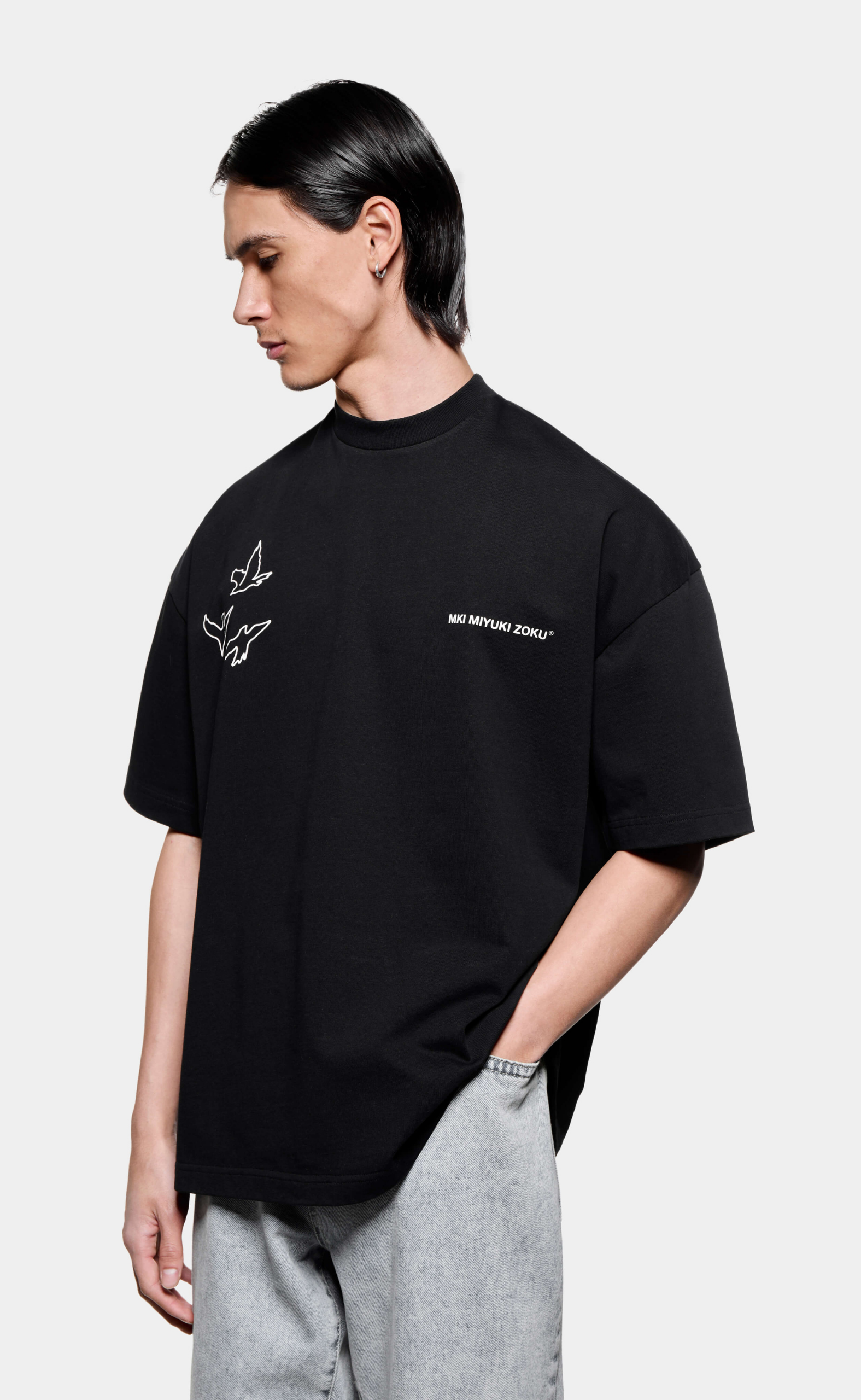 FLIGHT BLACK T-SHIRT