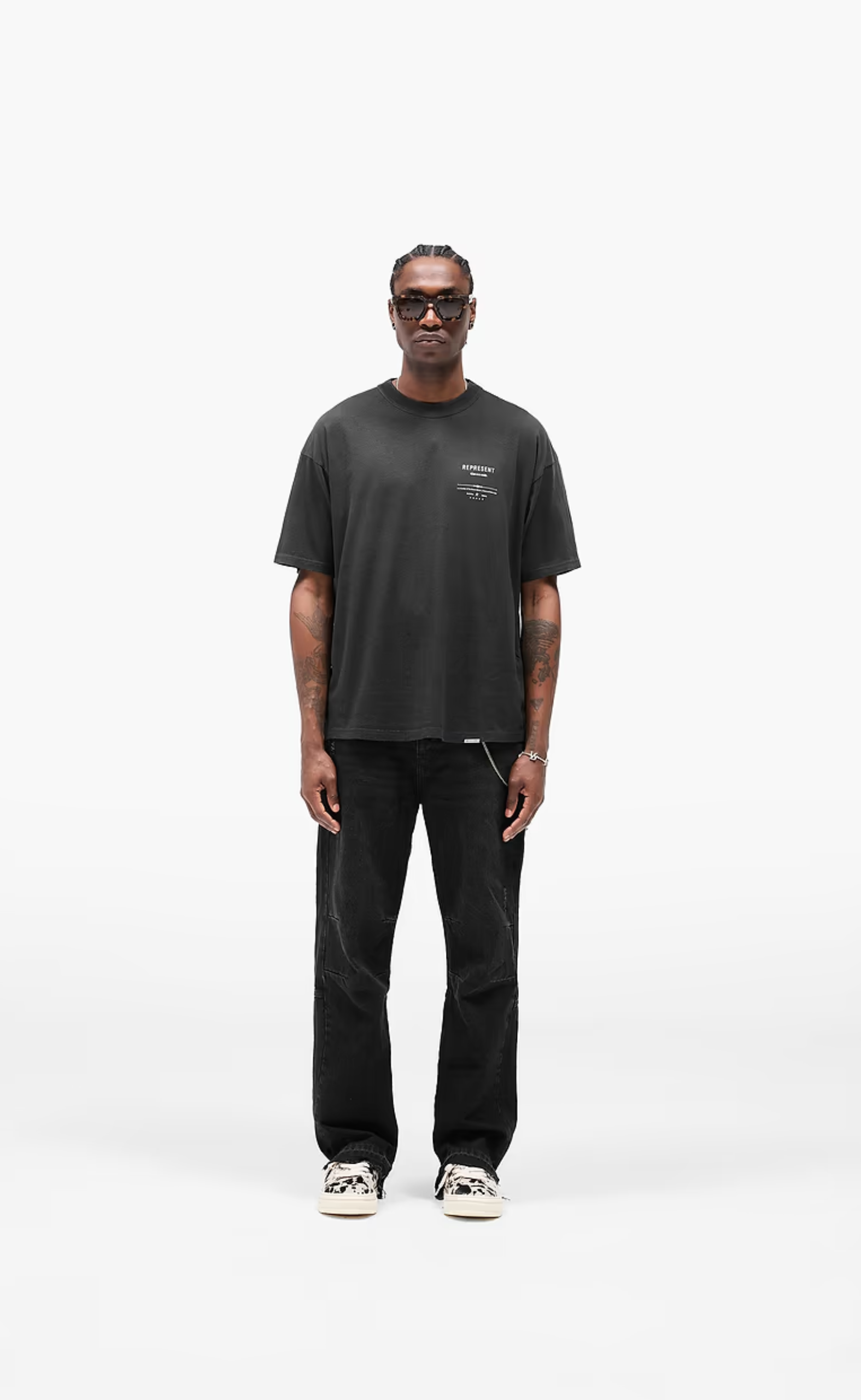 REVERE MANOR STAINED BLACK T-SHIRT