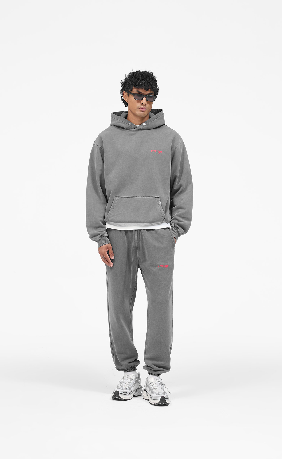 REPRESENT OWNERS CLUB WASHED BLACK SWEATPANTS