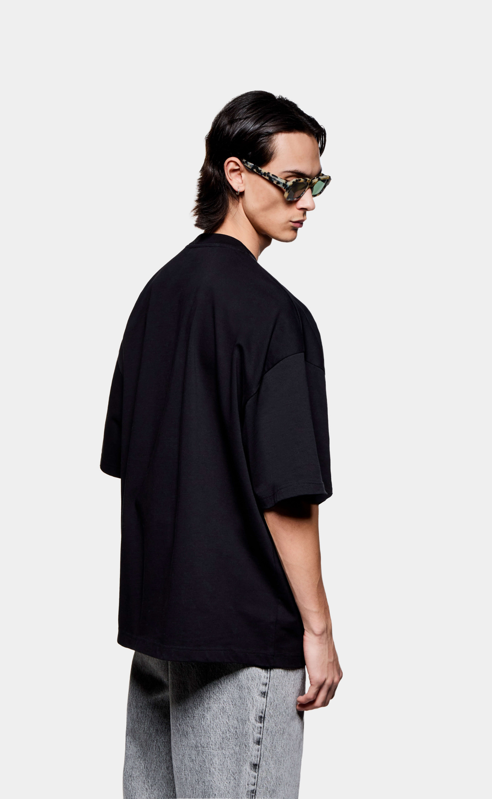 ARCH BLACK T-SHIRT