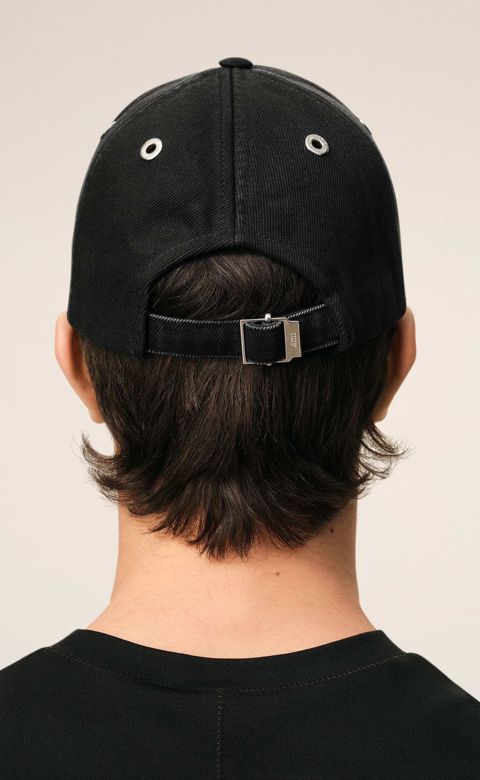 AMI DE COEUR FELT PATCH BLACK HAT