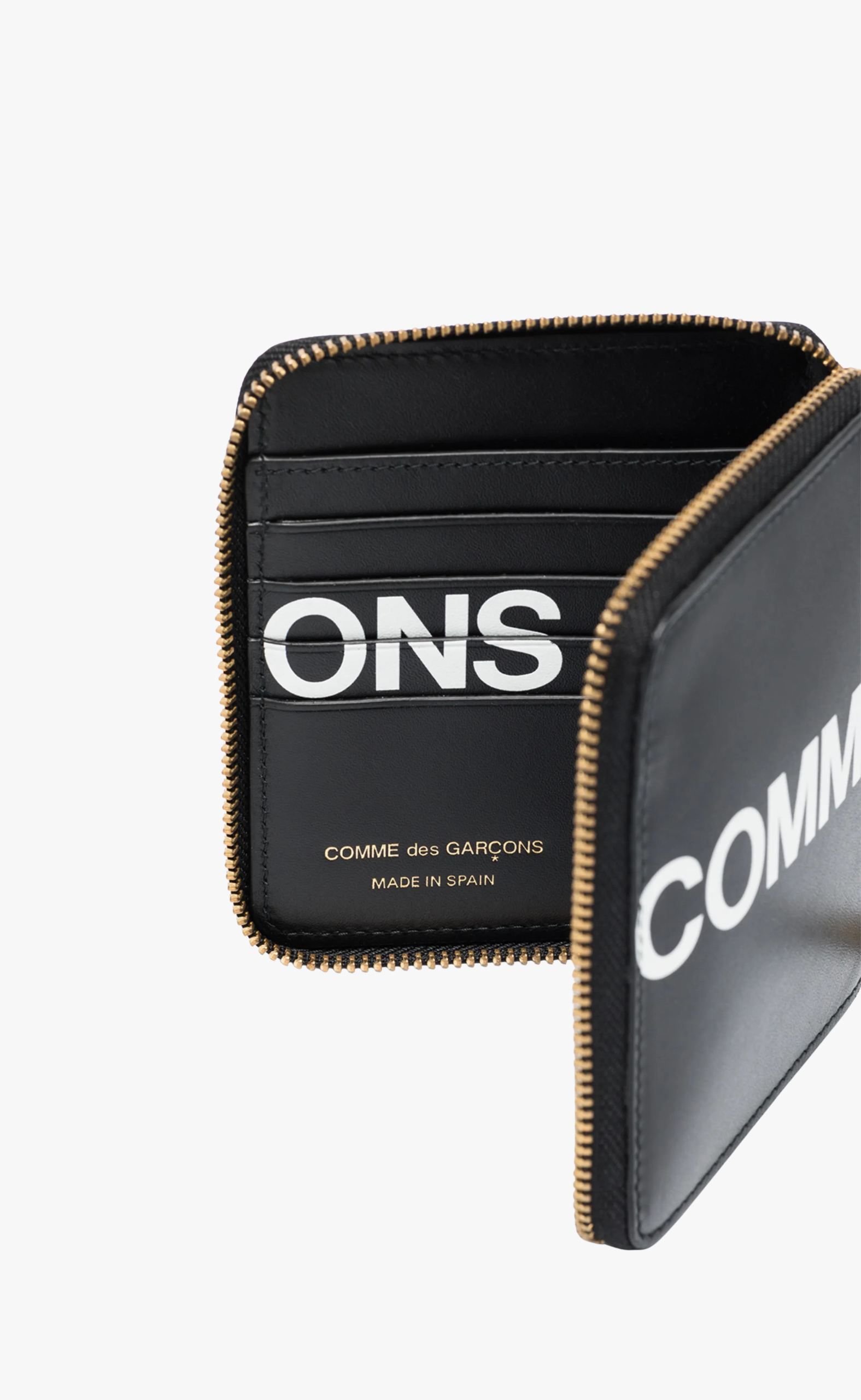 CDG Huge Logo Full Zip Black Wallet