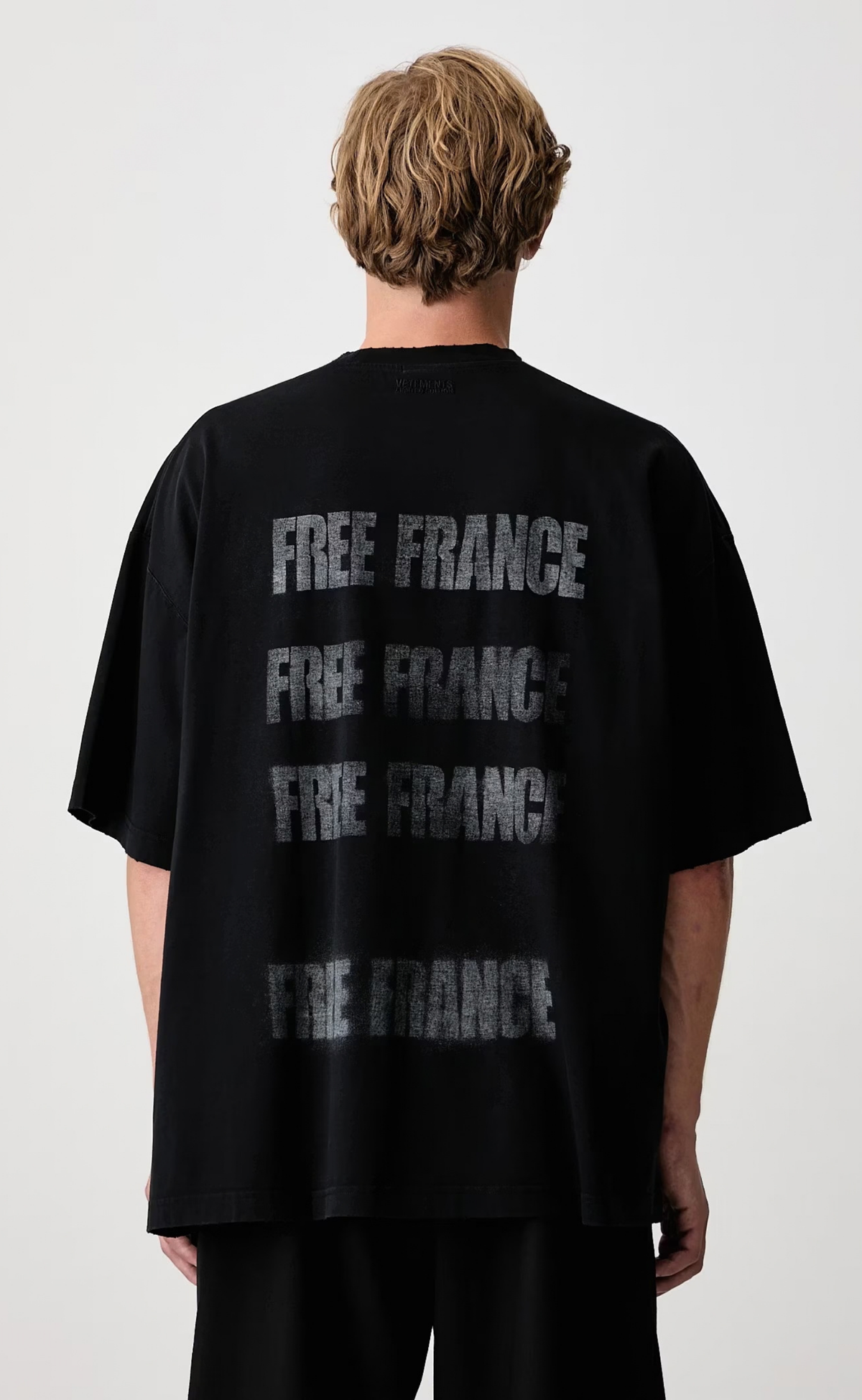 FREE FRANCE BOXY BLACK T-SHIRT